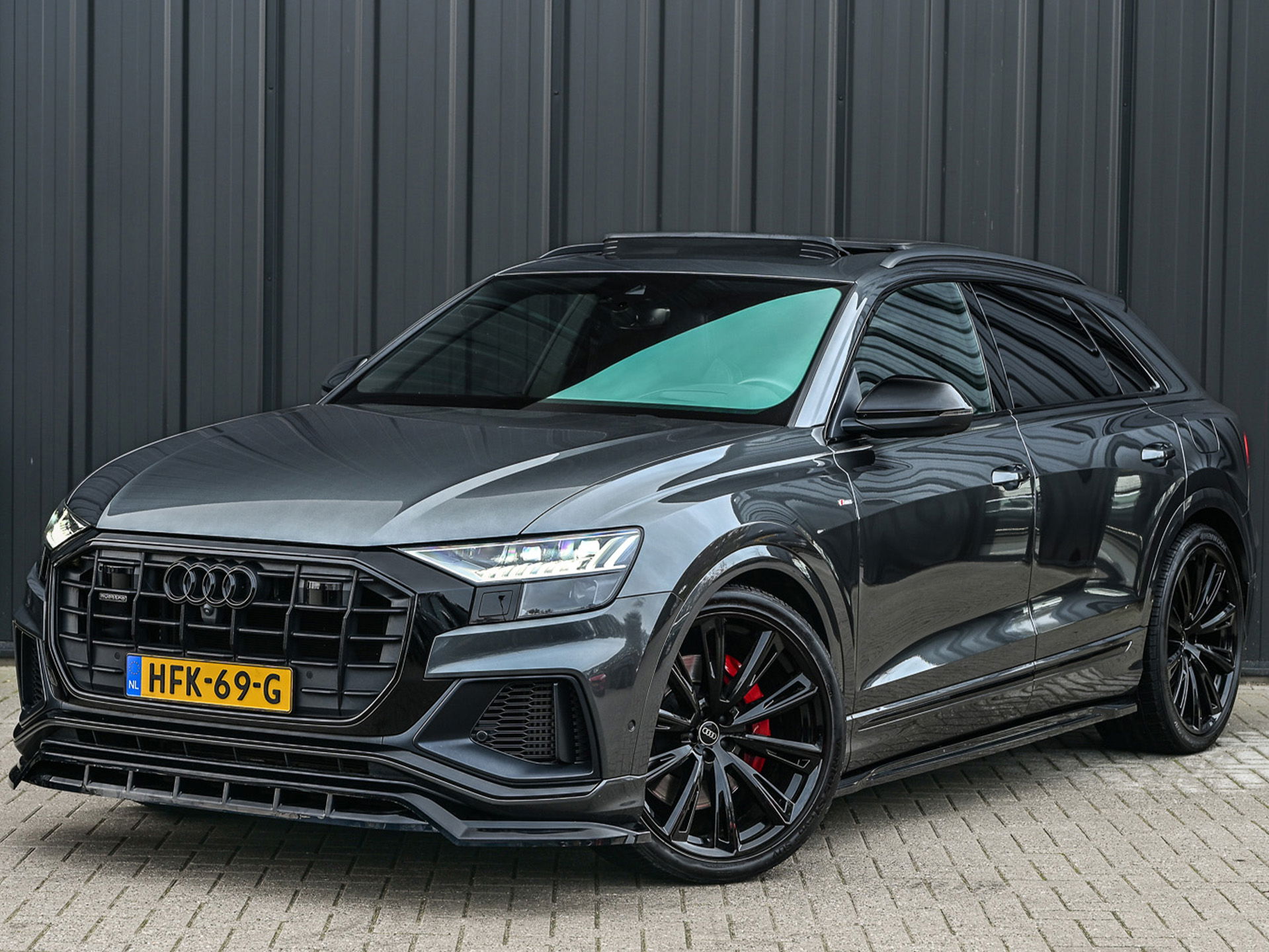 Audi Q8 - 0