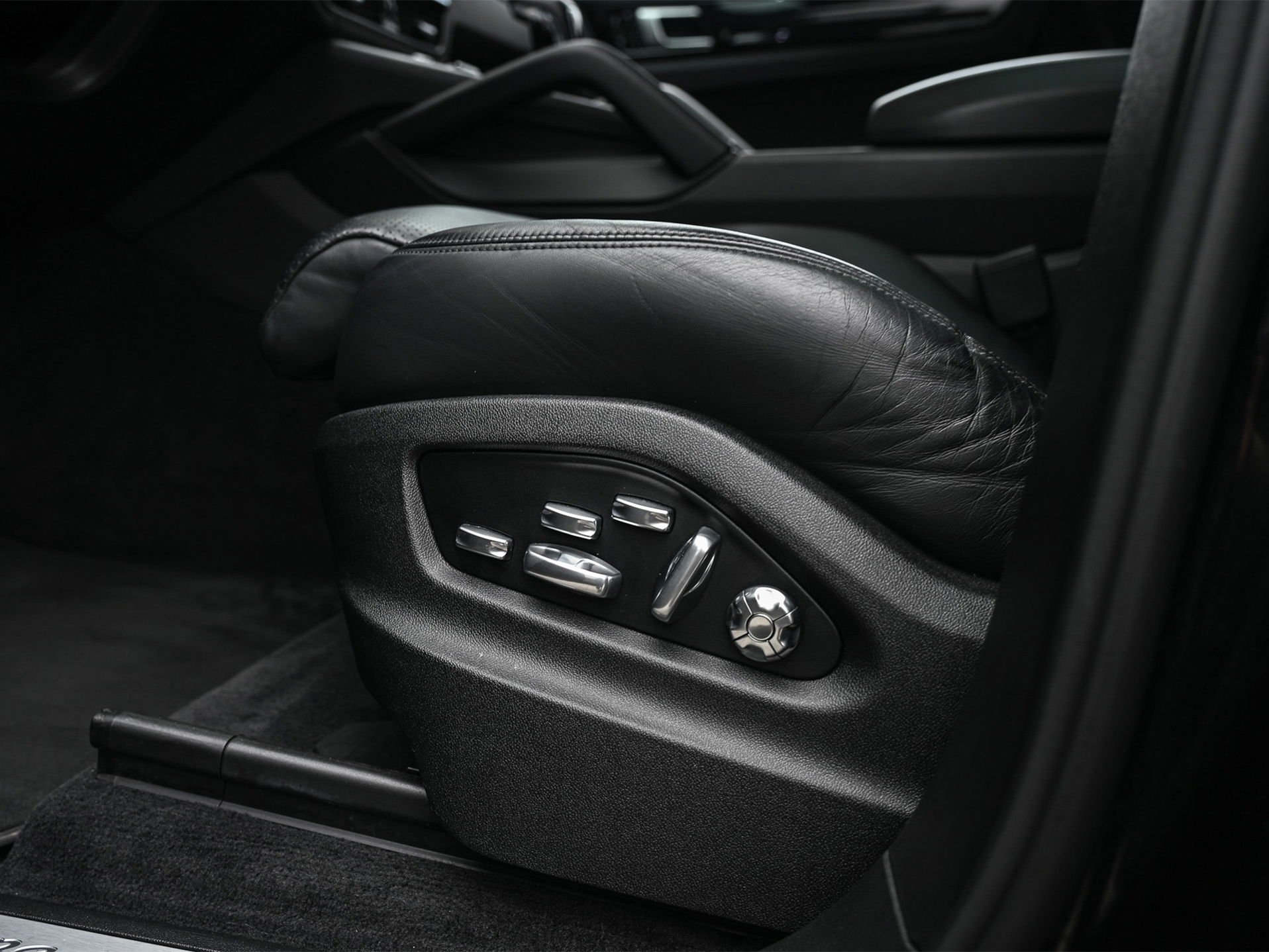 Porsche Cayenne Coupé - 12