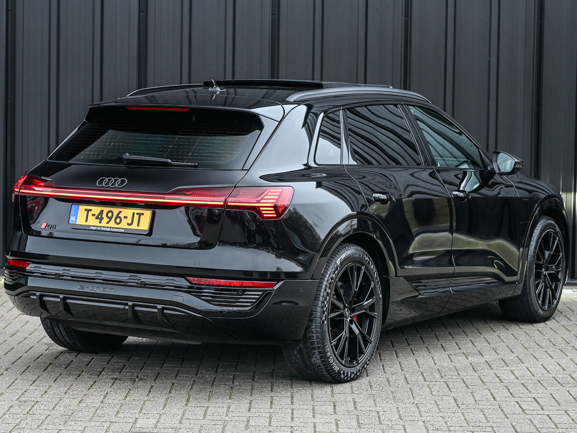Audi Q8 e-tron - 7