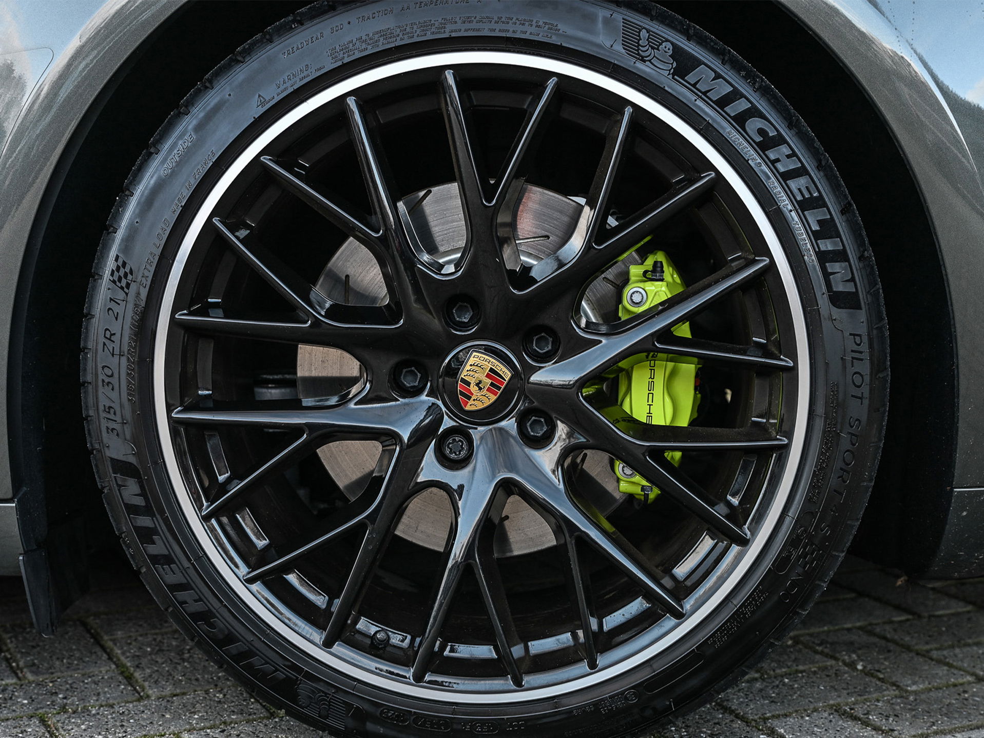 Porsche Panamera - 9