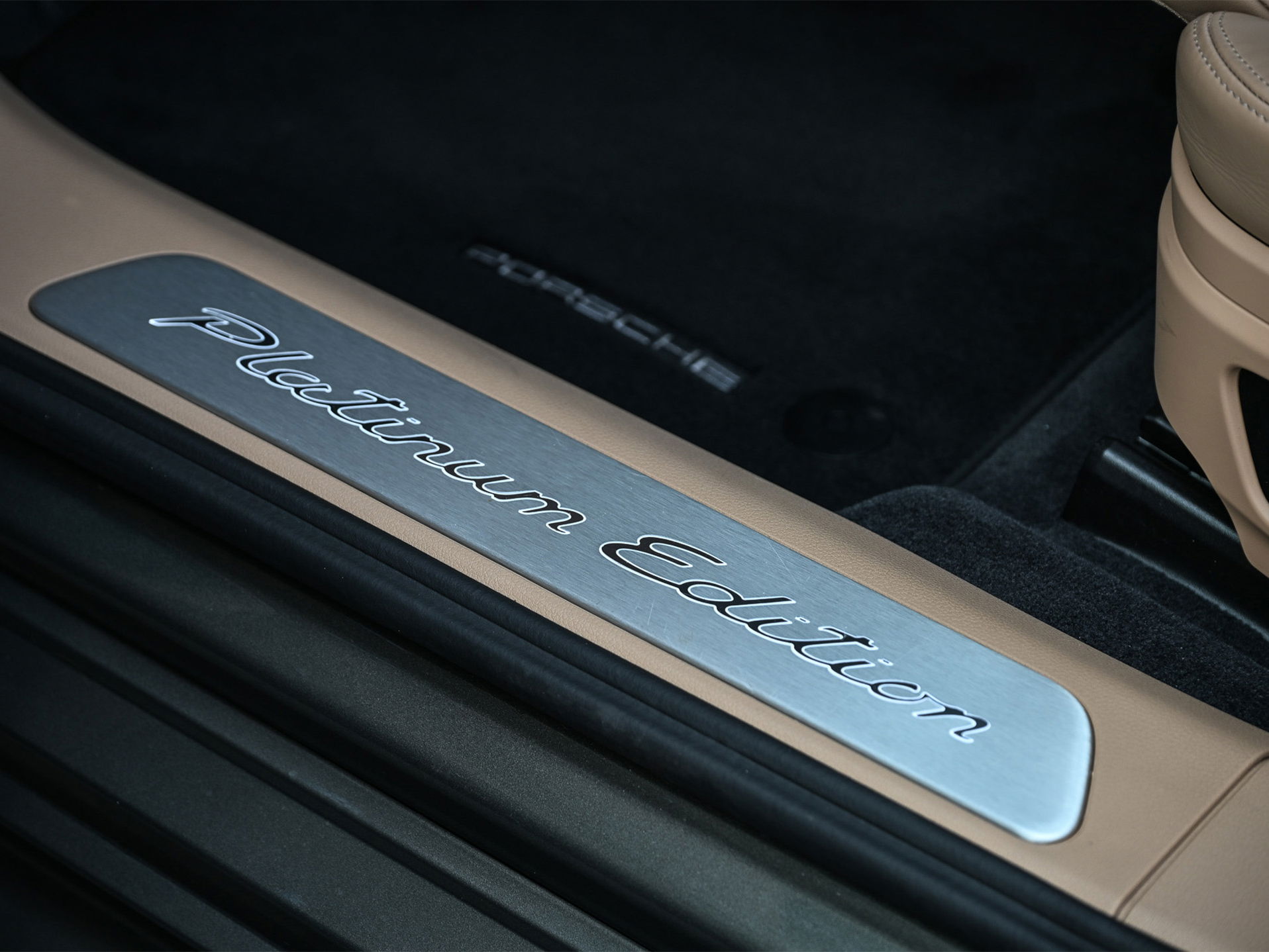 Porsche Panamera - 12