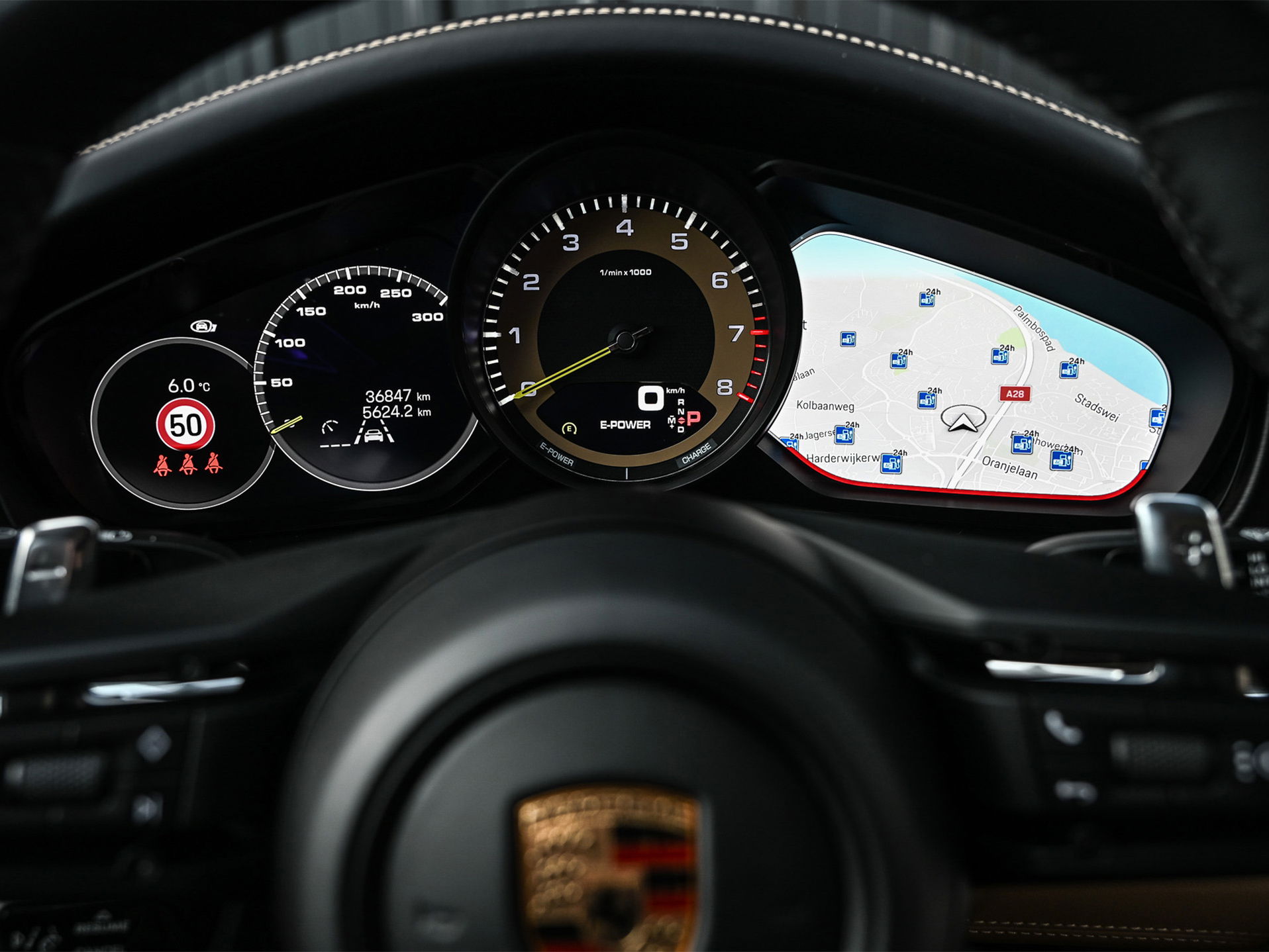 Porsche Panamera - 4