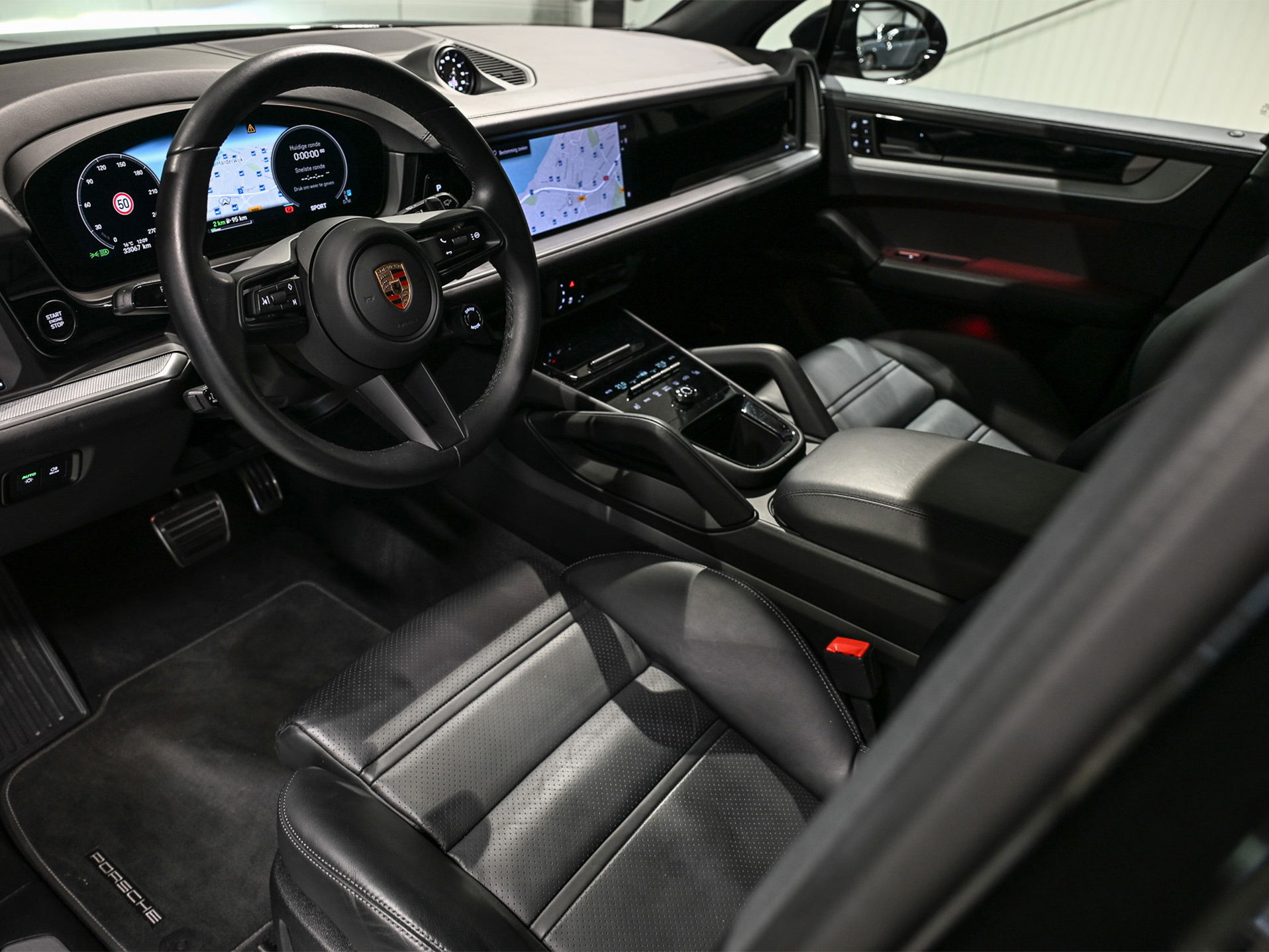 Porsche Cayenne - 13