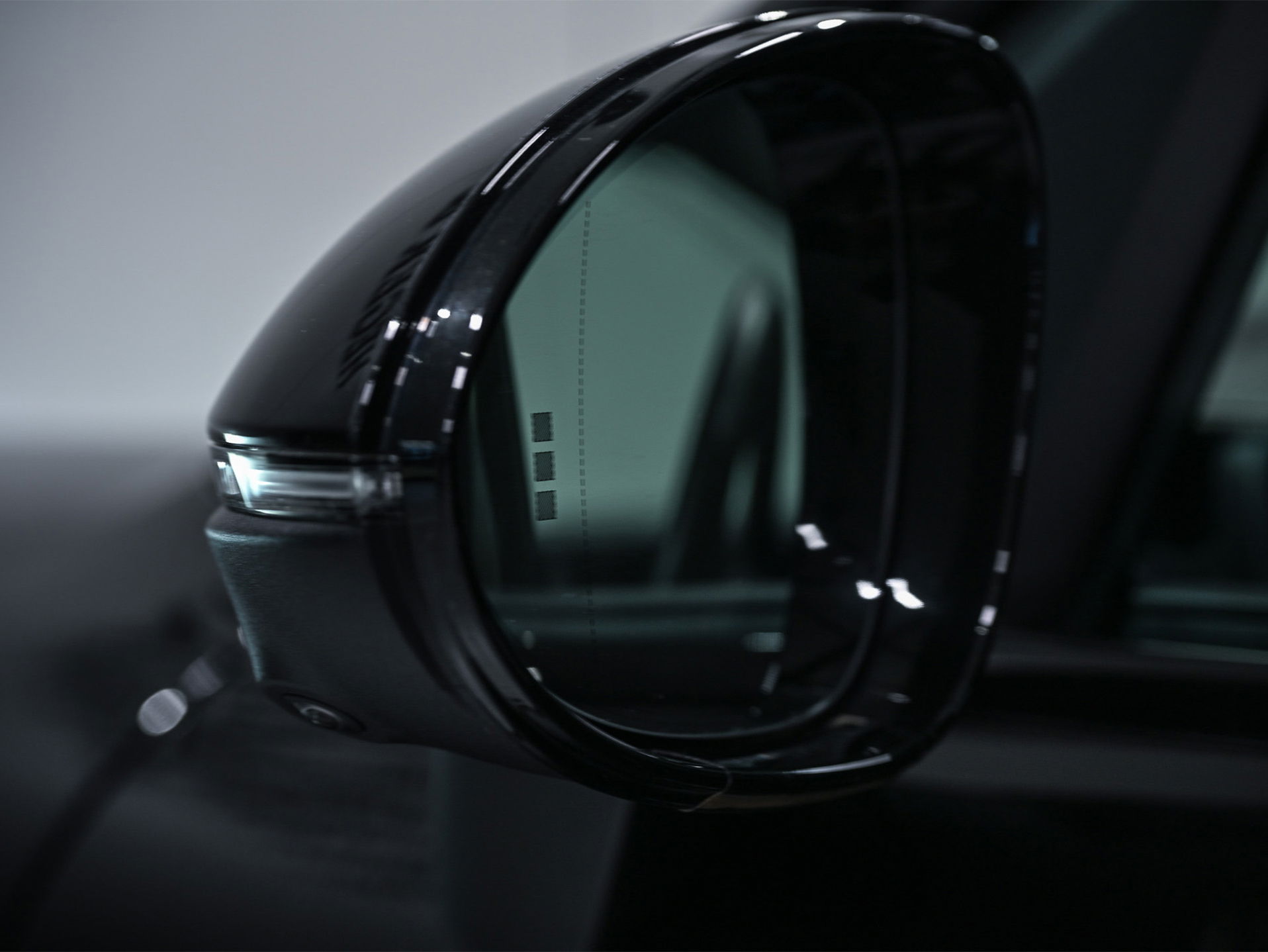 Porsche Cayenne - 25