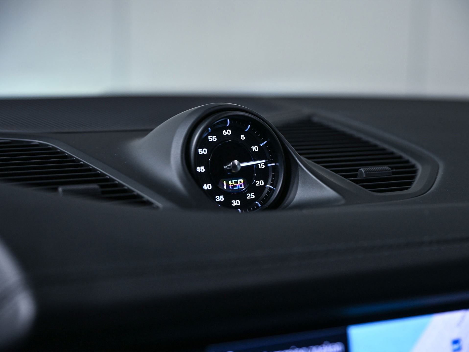 Porsche Cayenne - 35