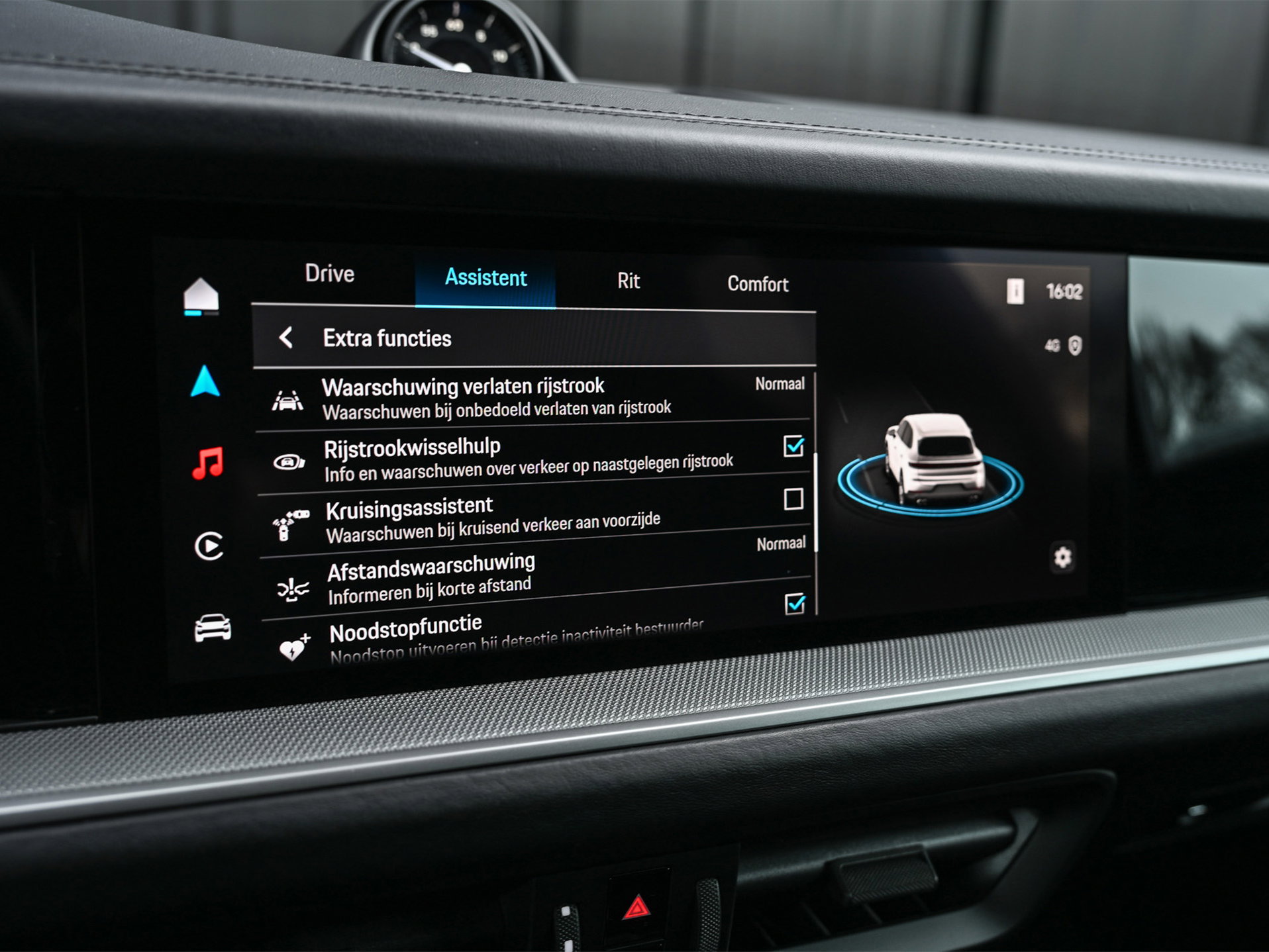 Porsche Cayenne - 25