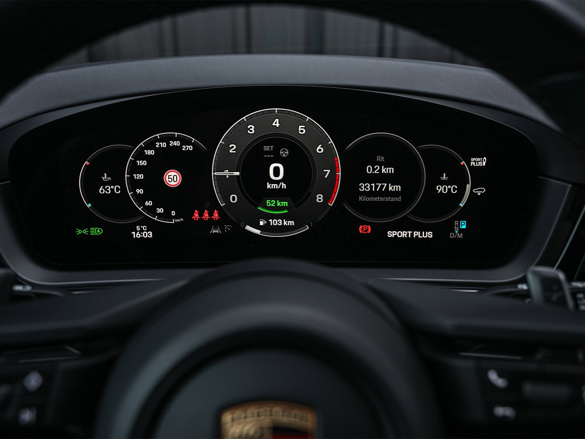 Porsche Cayenne - 42