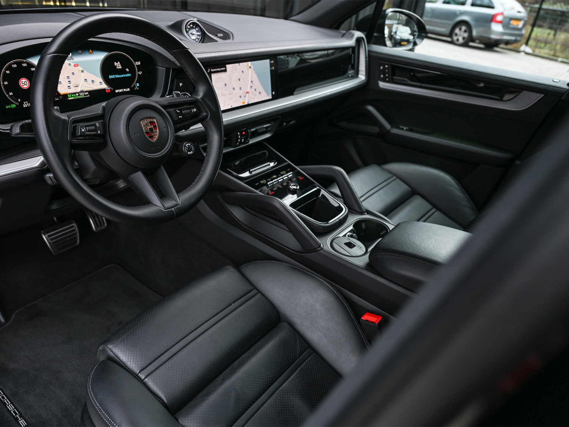 Porsche Cayenne - 14