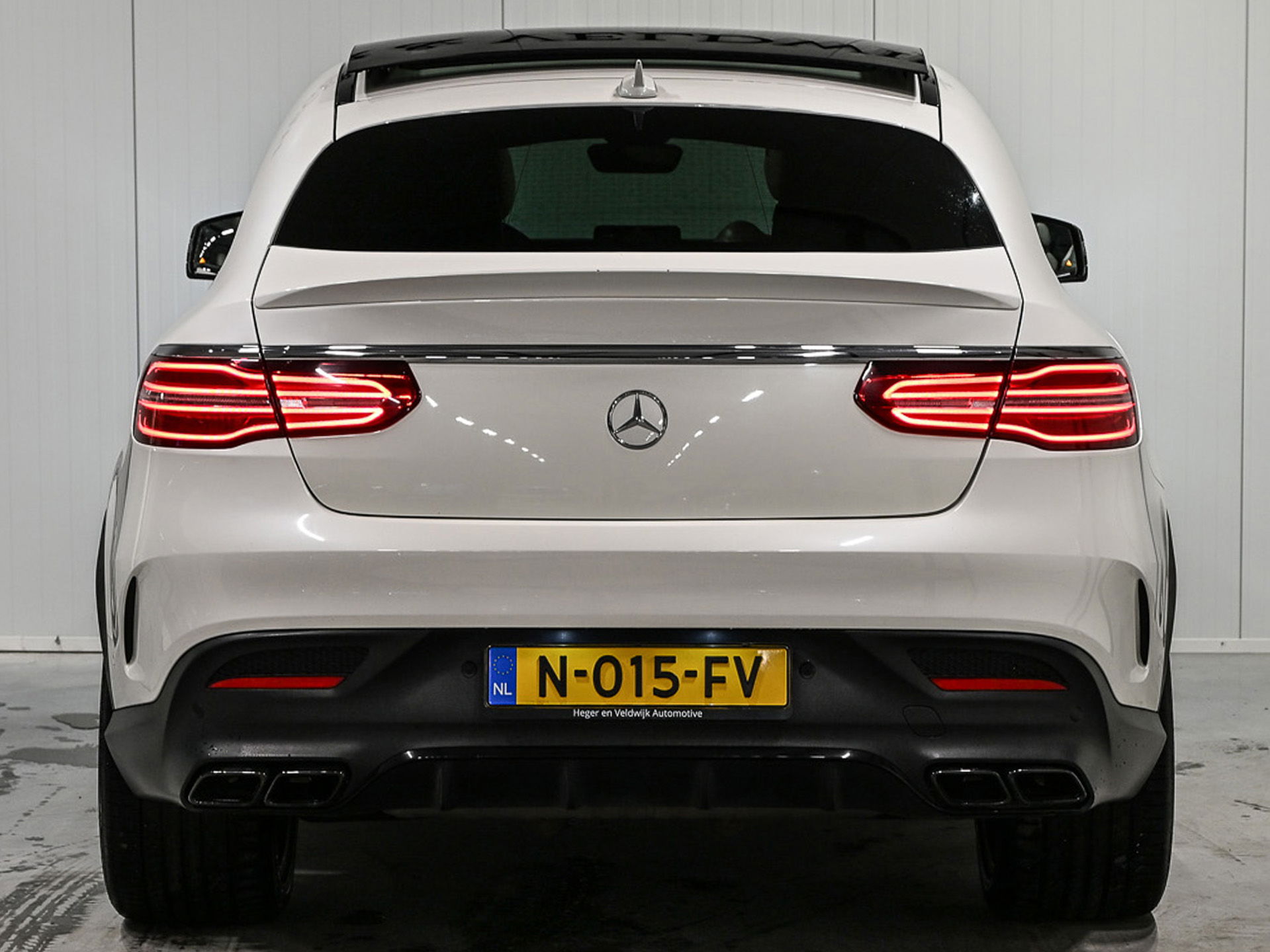 Mercedes-Benz GLE - 19