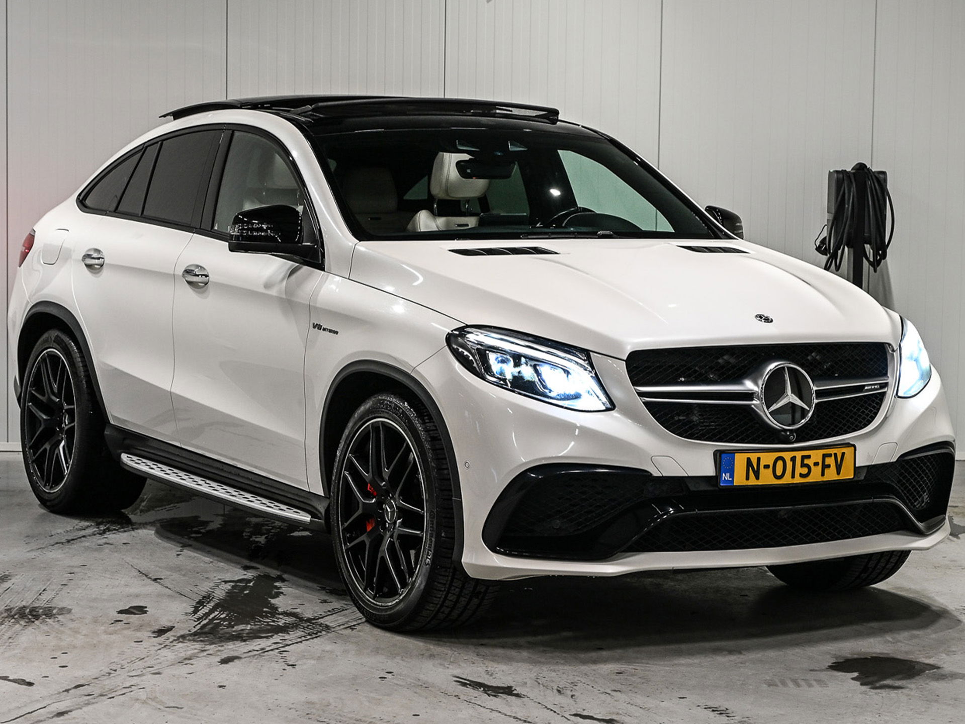 Mercedes-Benz GLE - 44