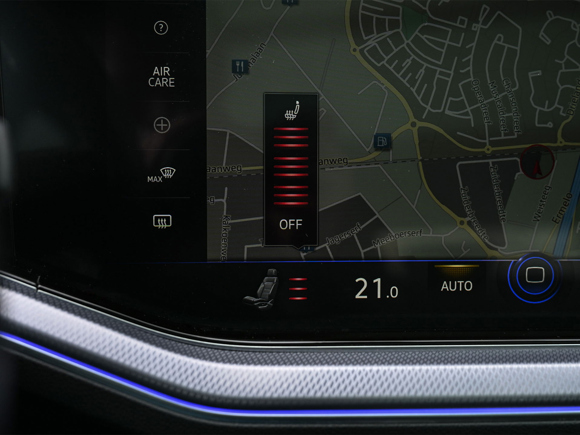 Volkswagen Touareg - 12