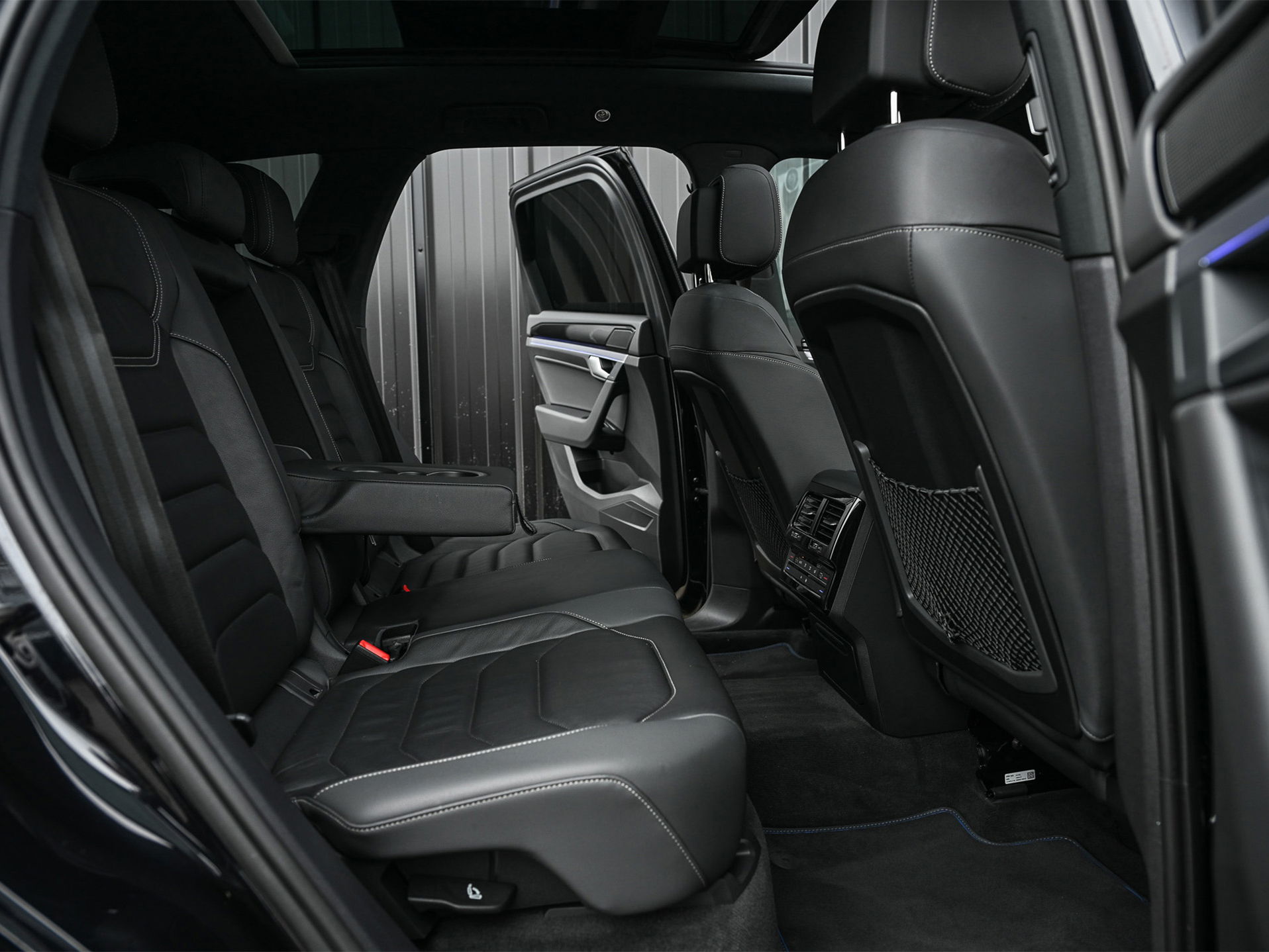 Volkswagen Touareg - 47