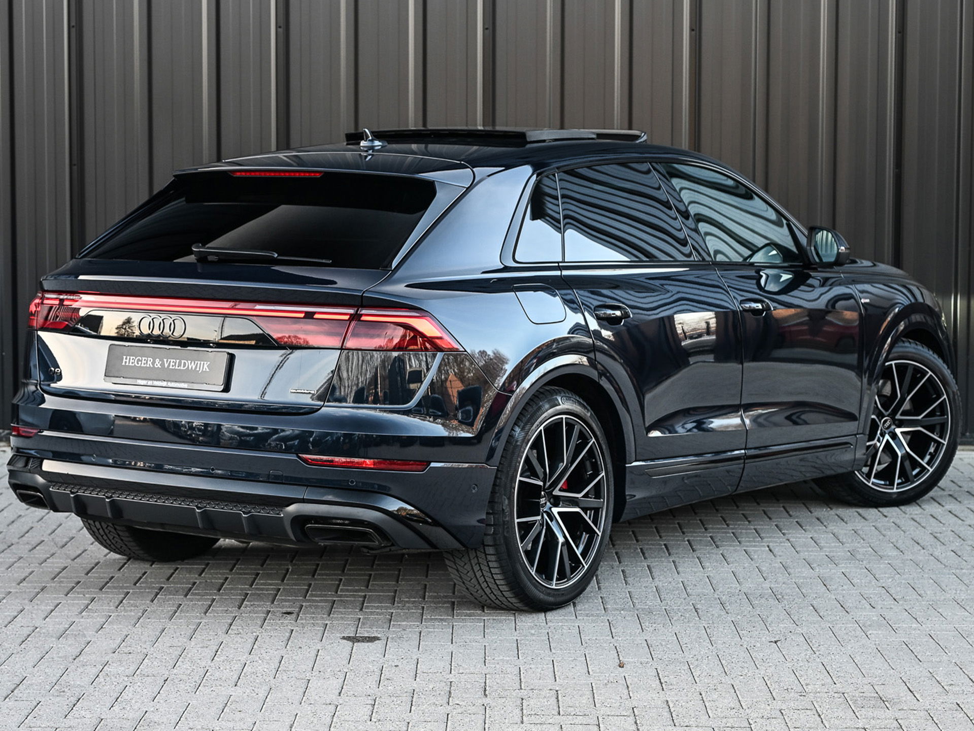 Audi Q8 - 2