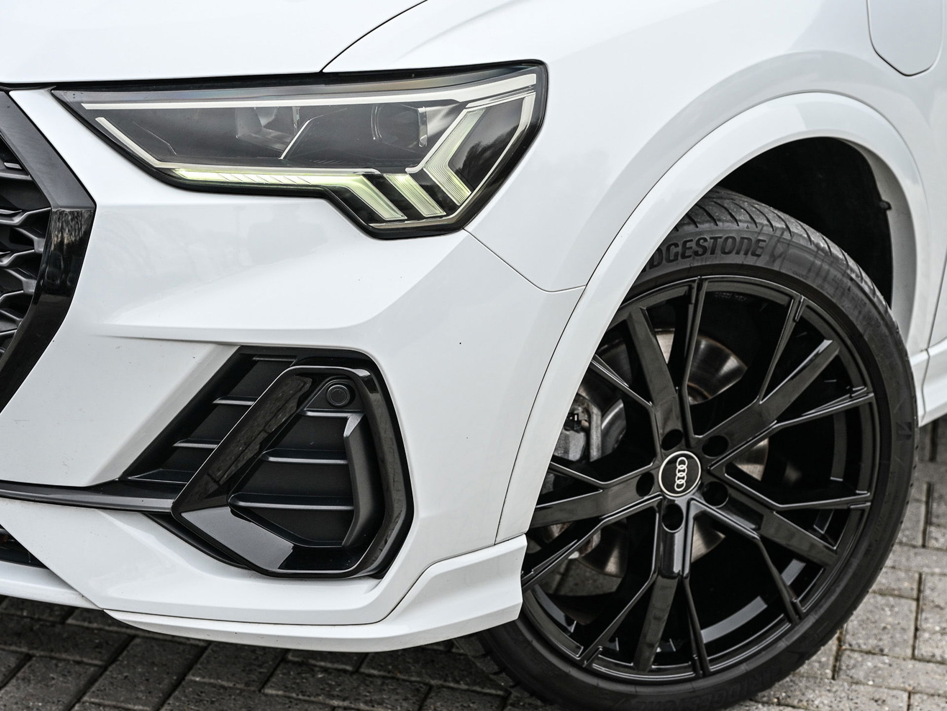 Audi Q3 Sportback - 8