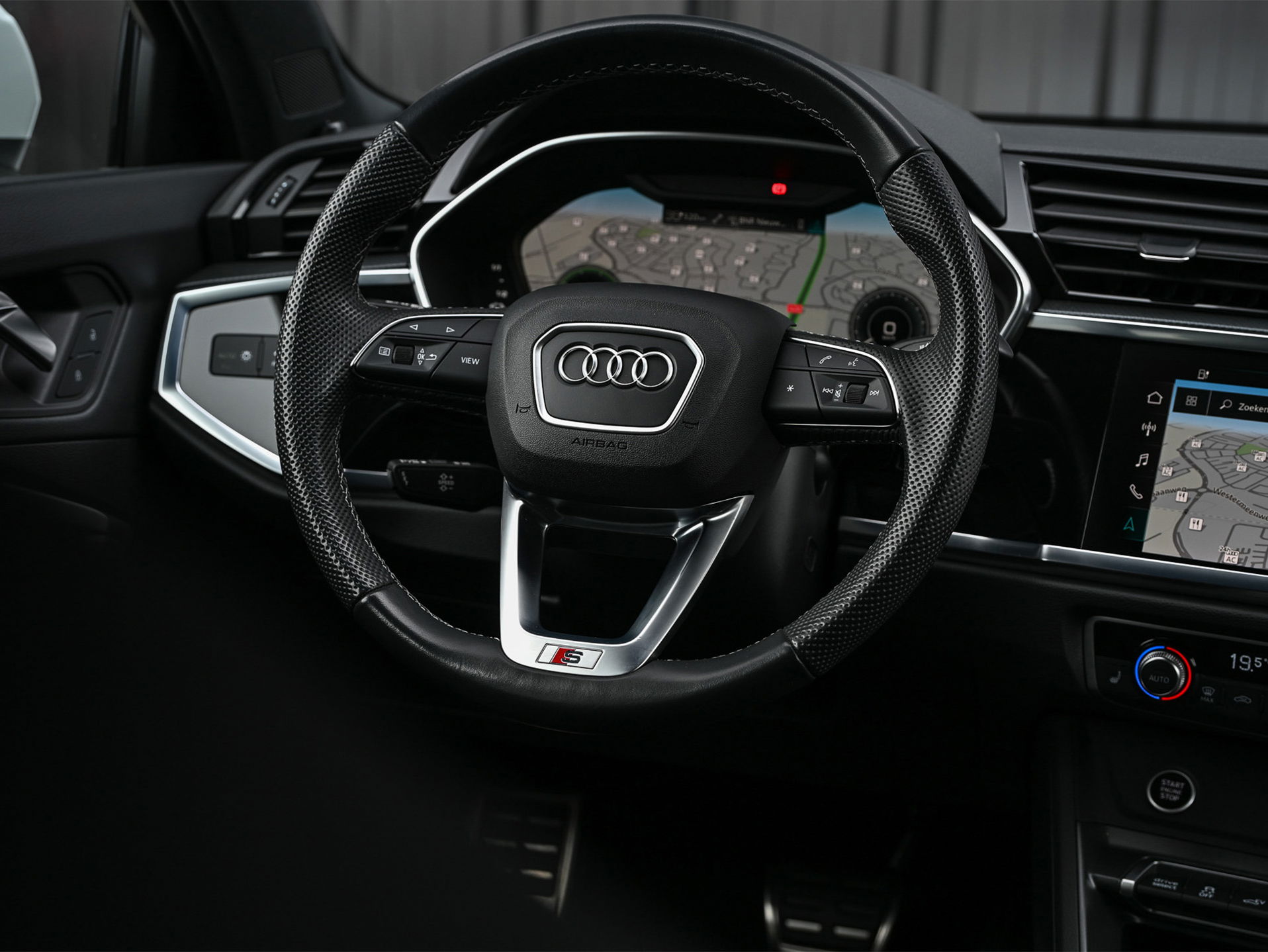 Audi Q3 Sportback - 32