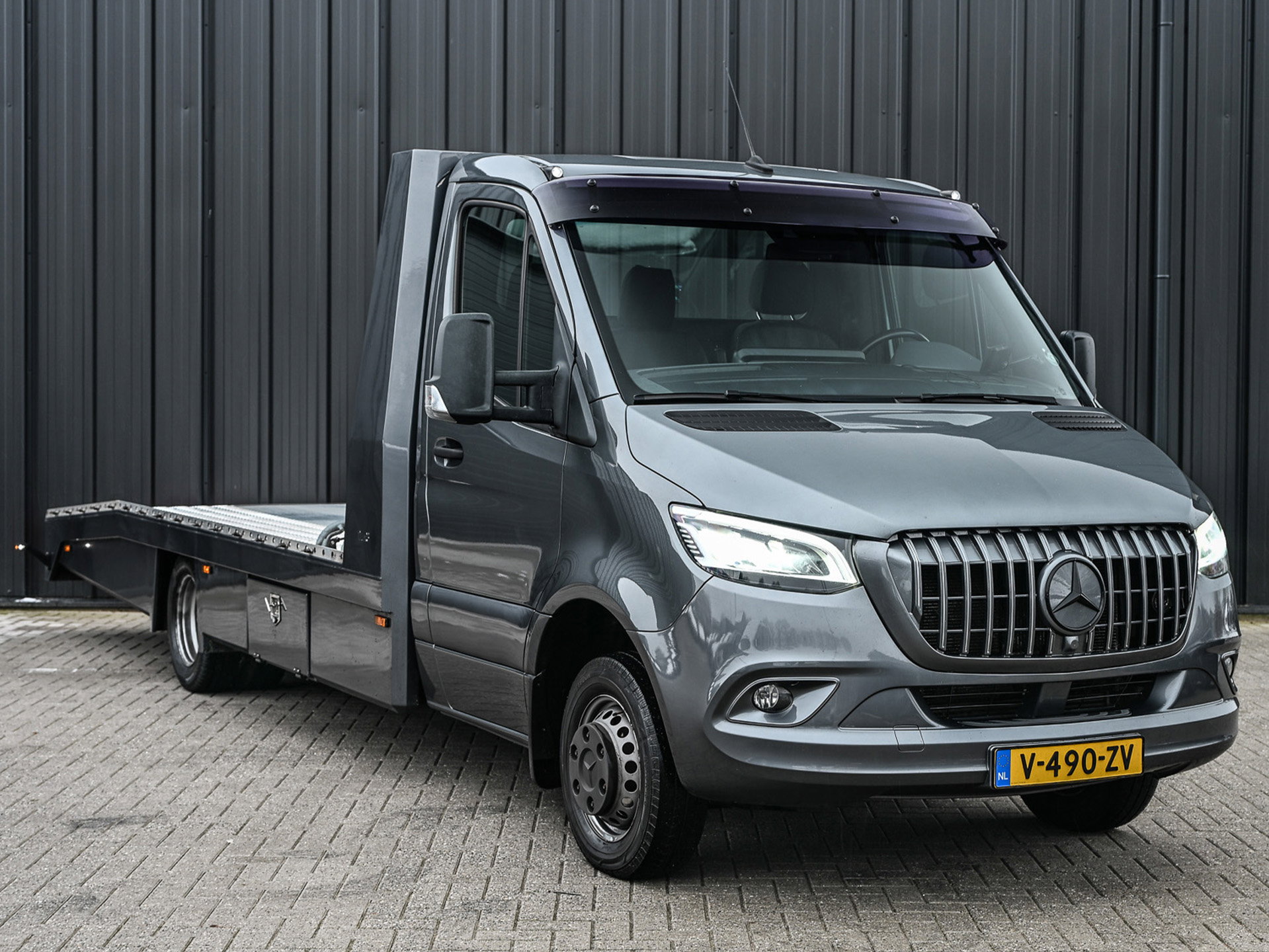 Mercedes-Benz Sprinter - 30