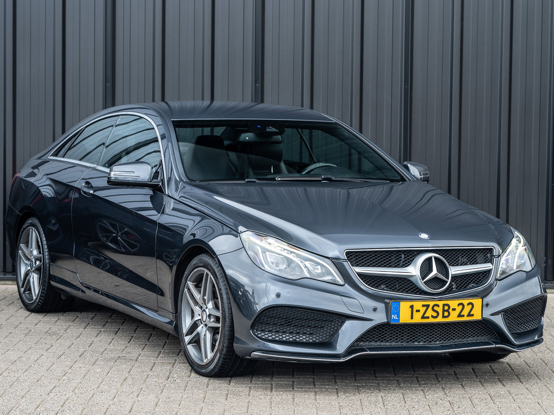 Mercedes-Benz E-Klasse - 25