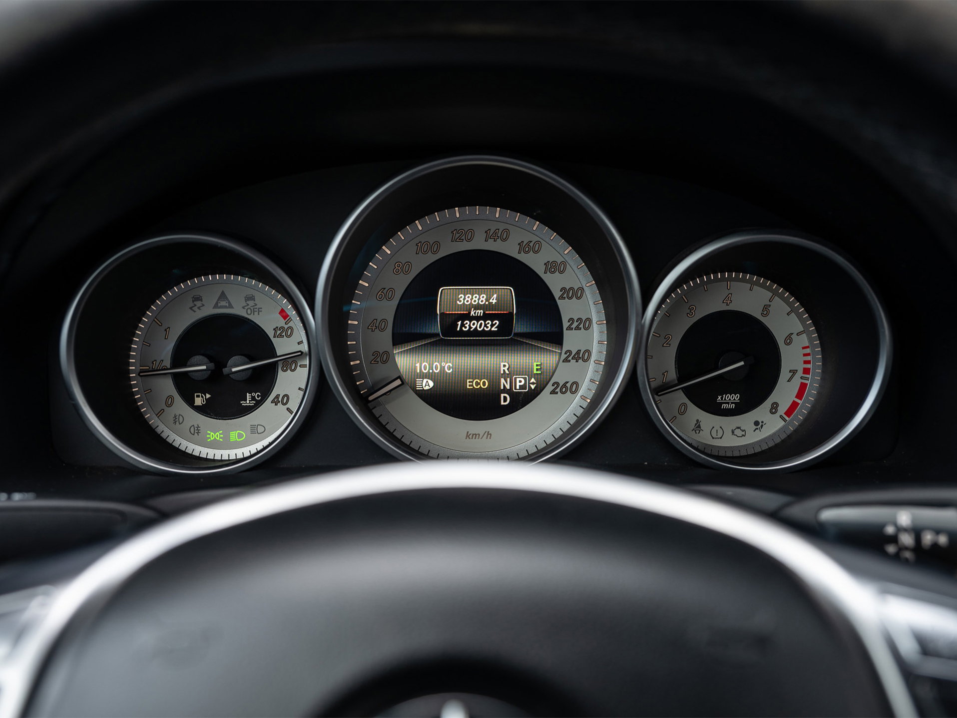 Mercedes-Benz E-Klasse - 4