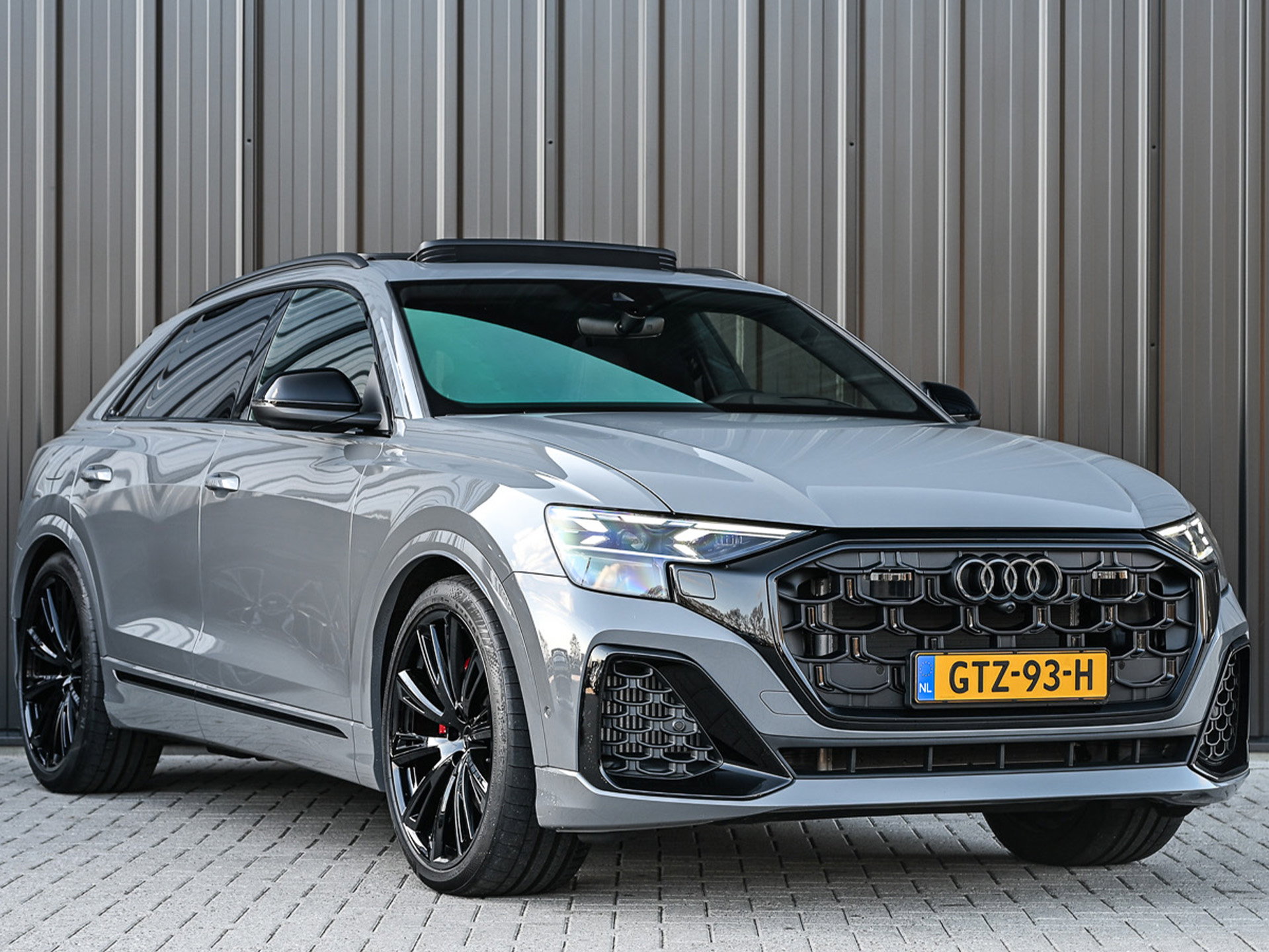 Audi Q8 - 55