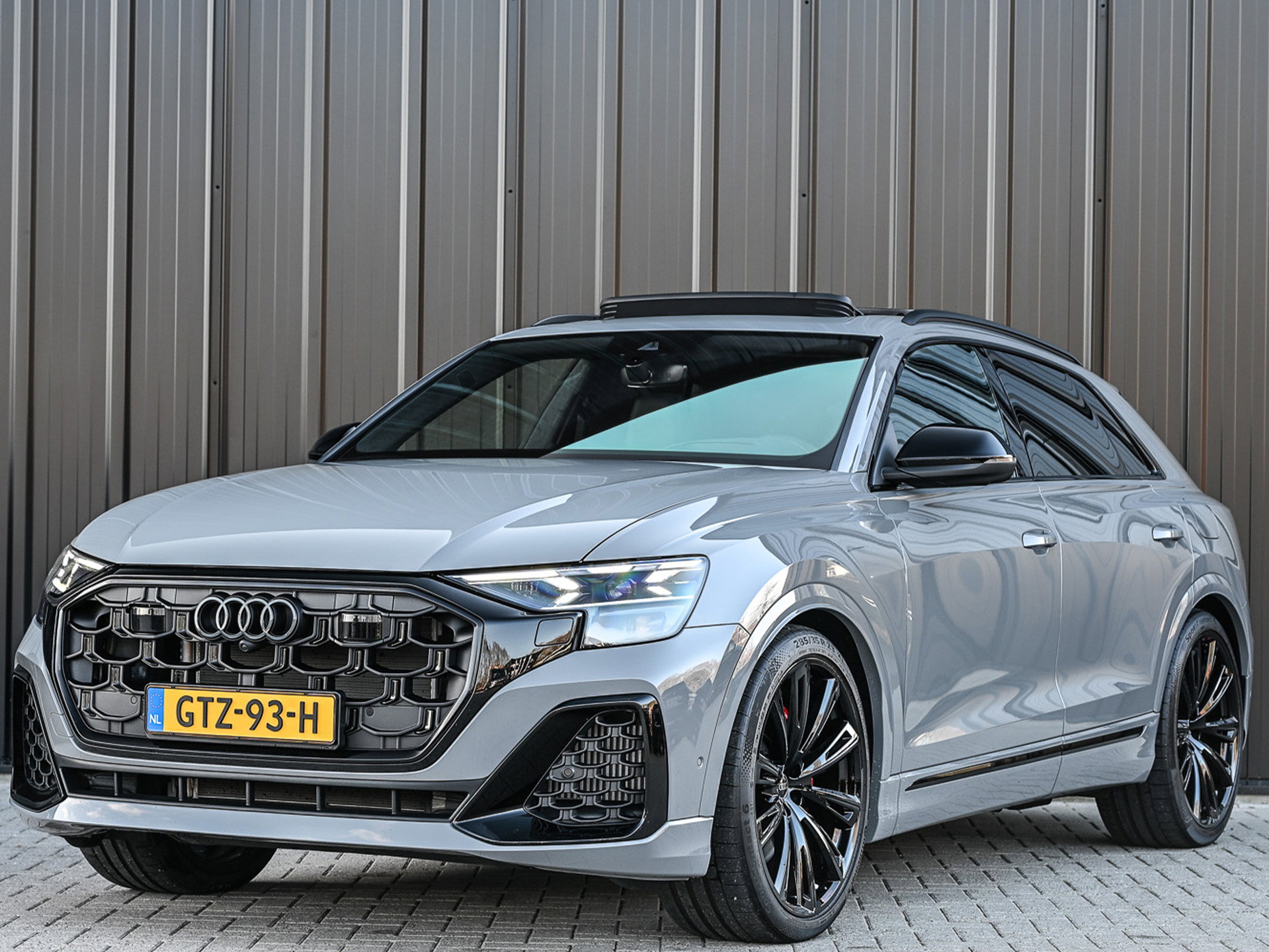 Audi Q8 - 6