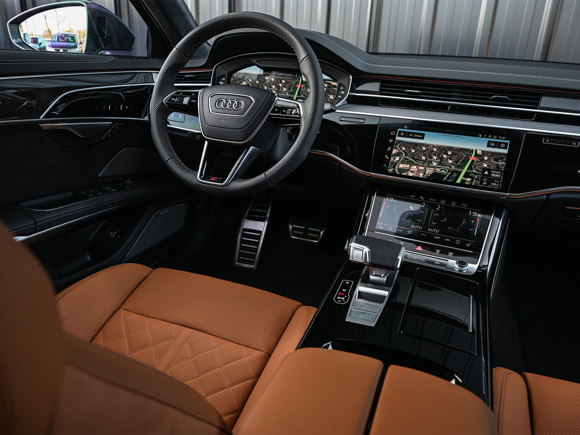 Audi A8 - 3