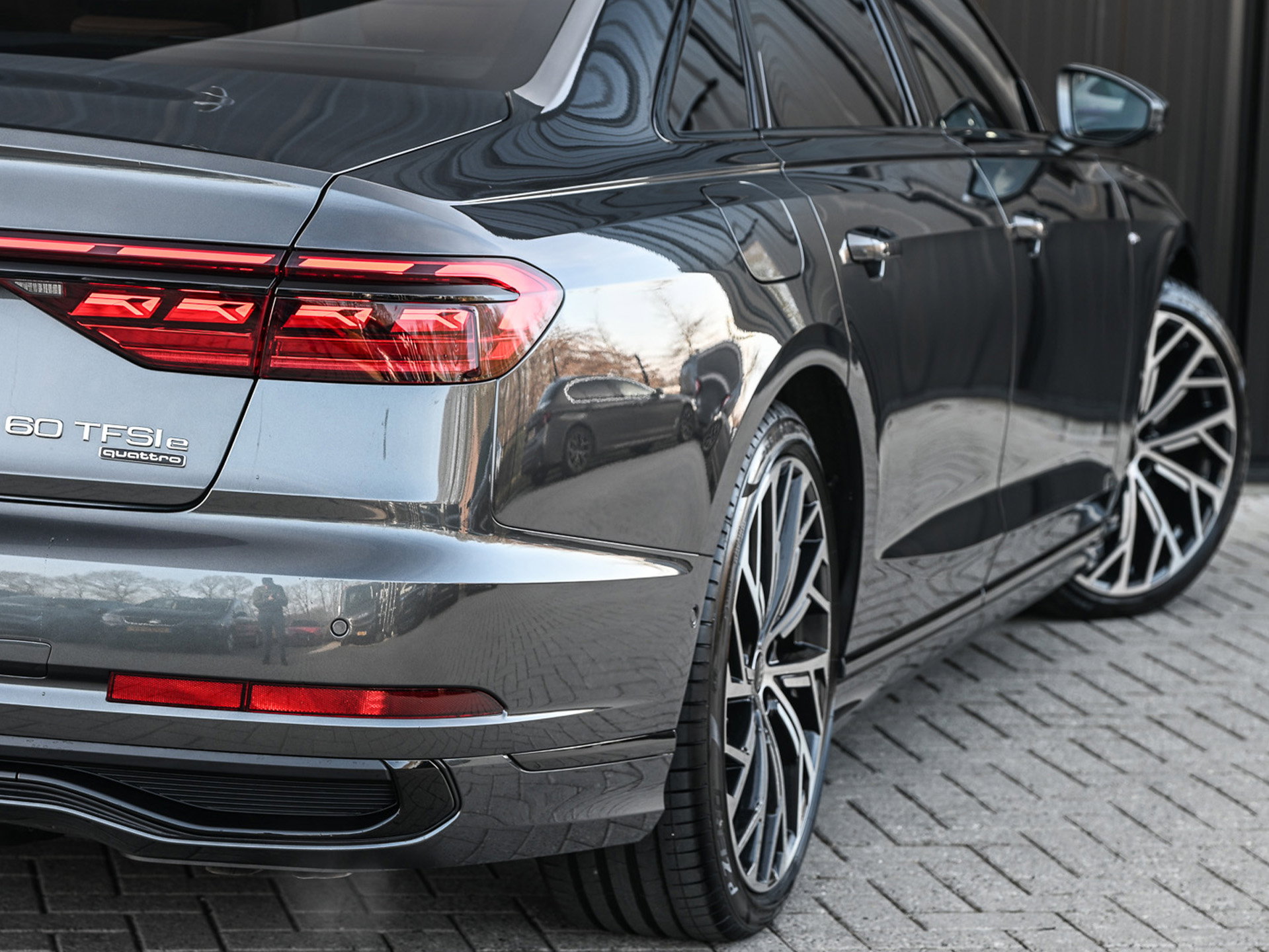 Audi A8 - 57
