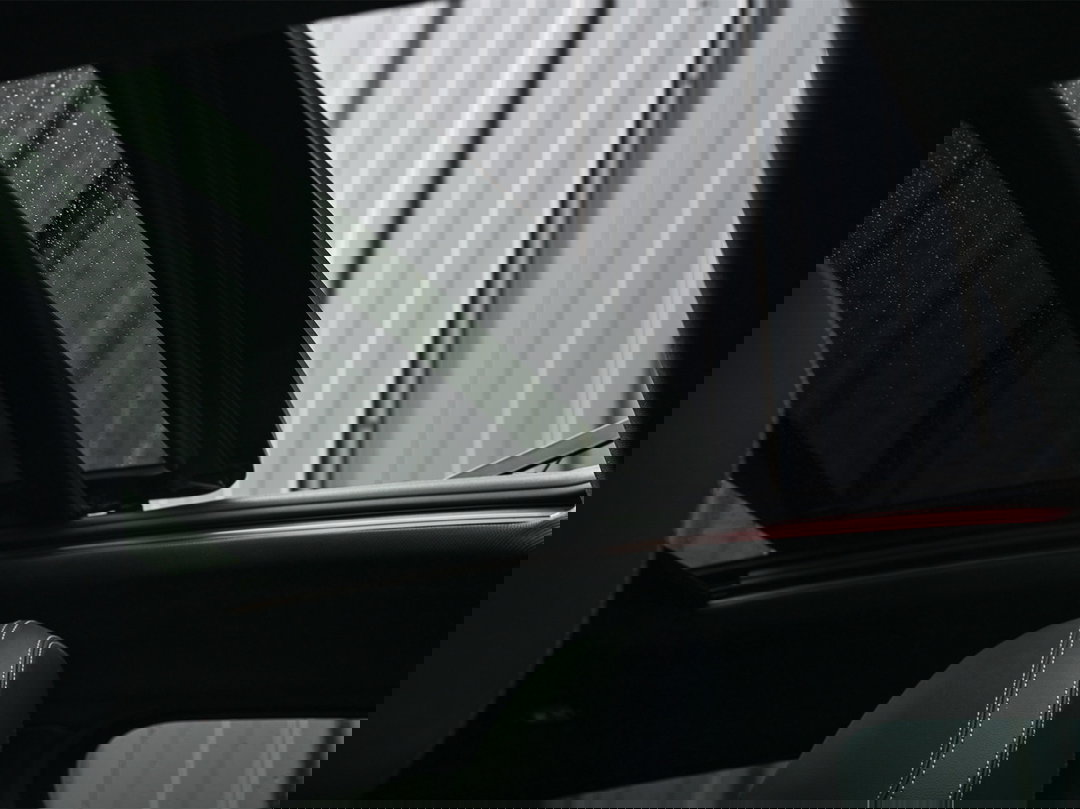 Elektrisch glazen panorama-dak