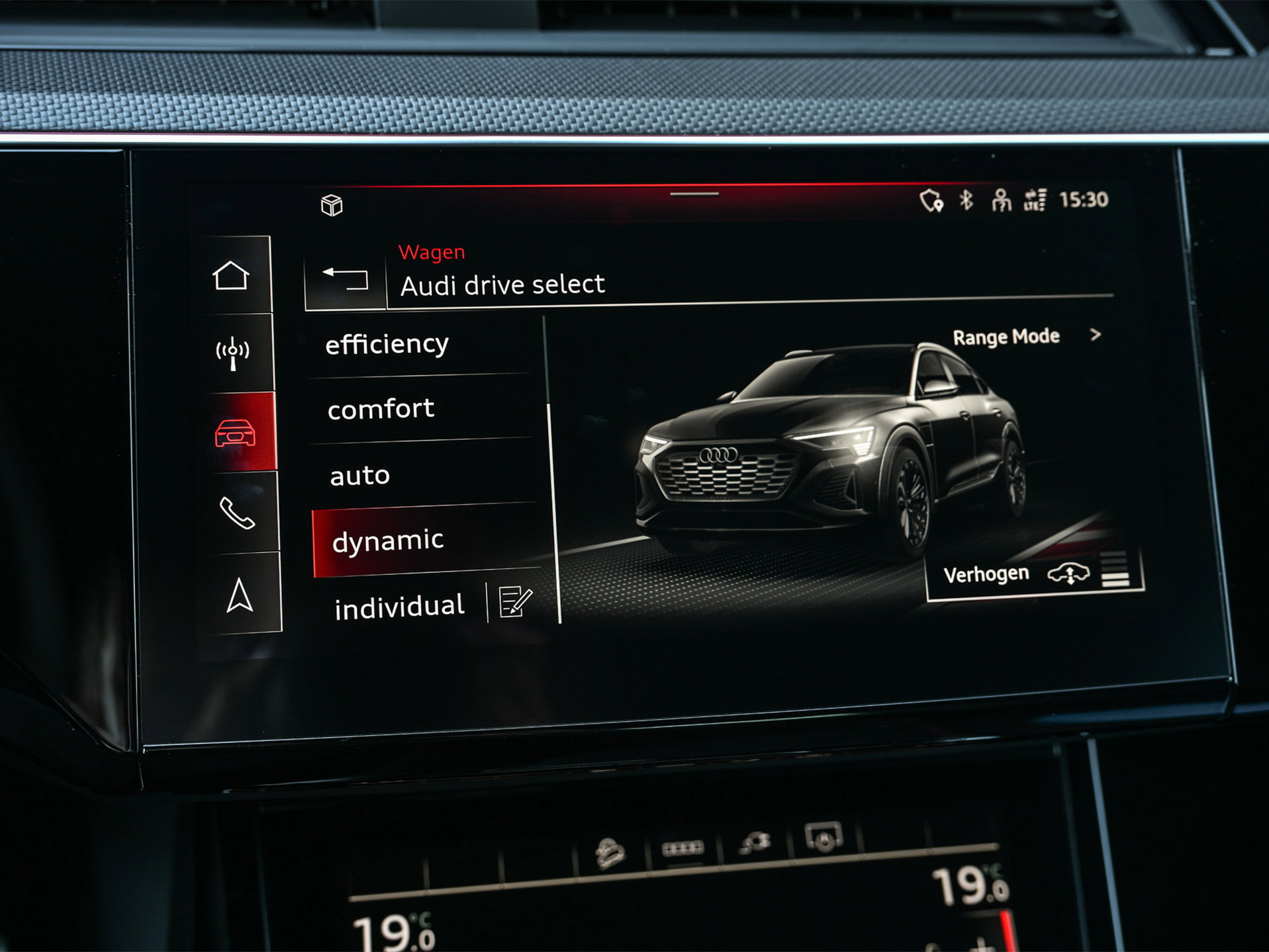 Audi Q8 Sportback e-tron - 16