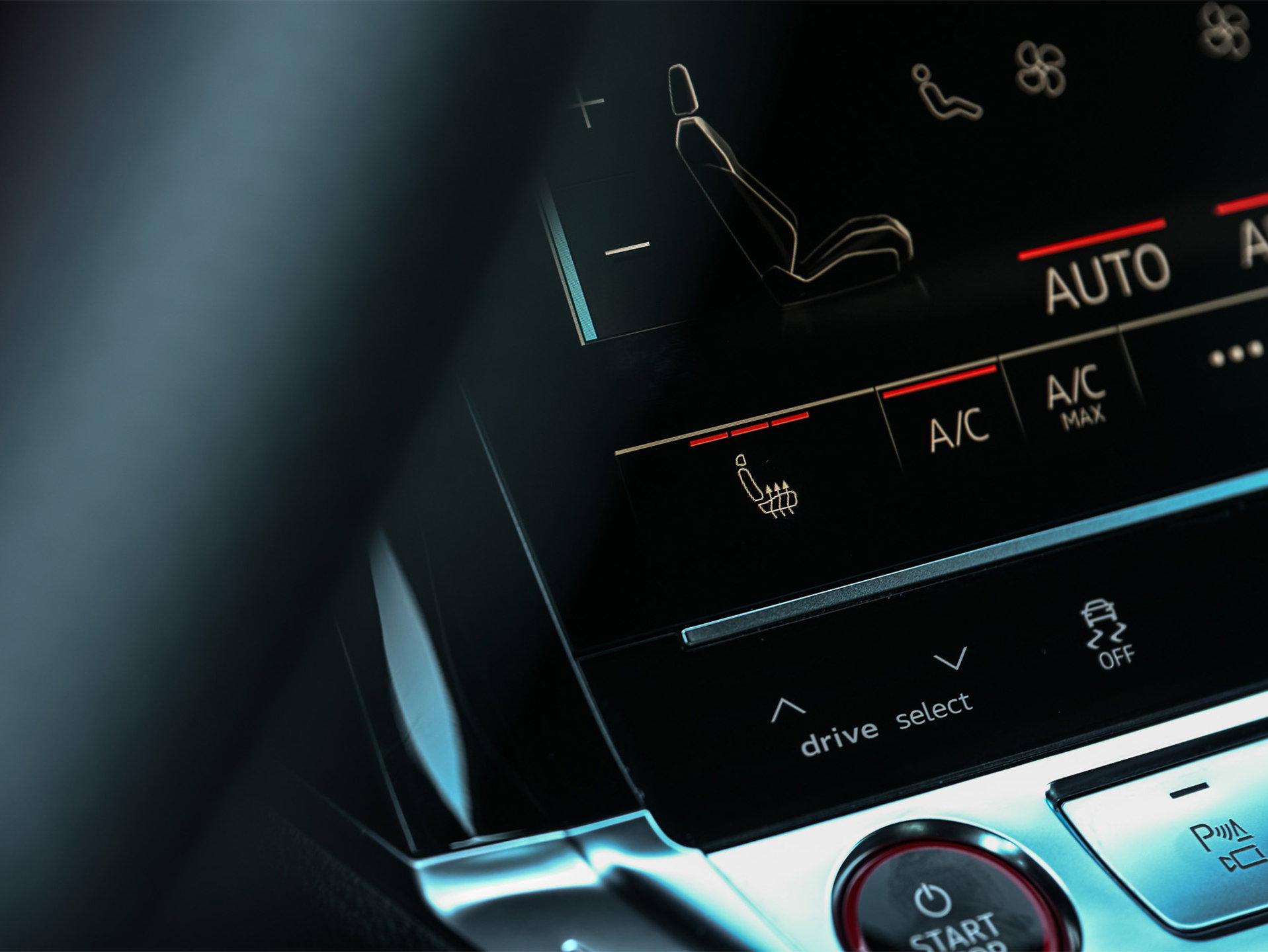 Audi SQ8 Sportback e-tron - 13