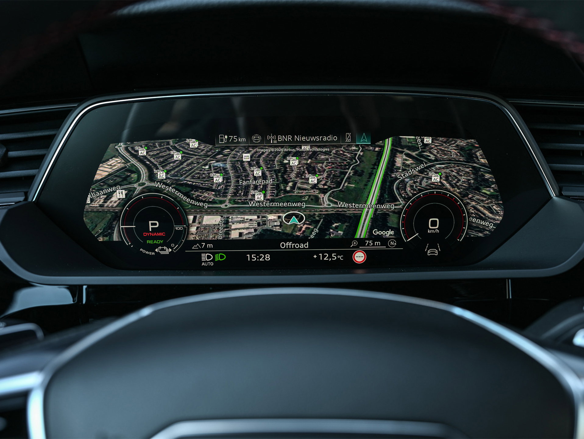 Audi SQ8 Sportback e-tron - 33