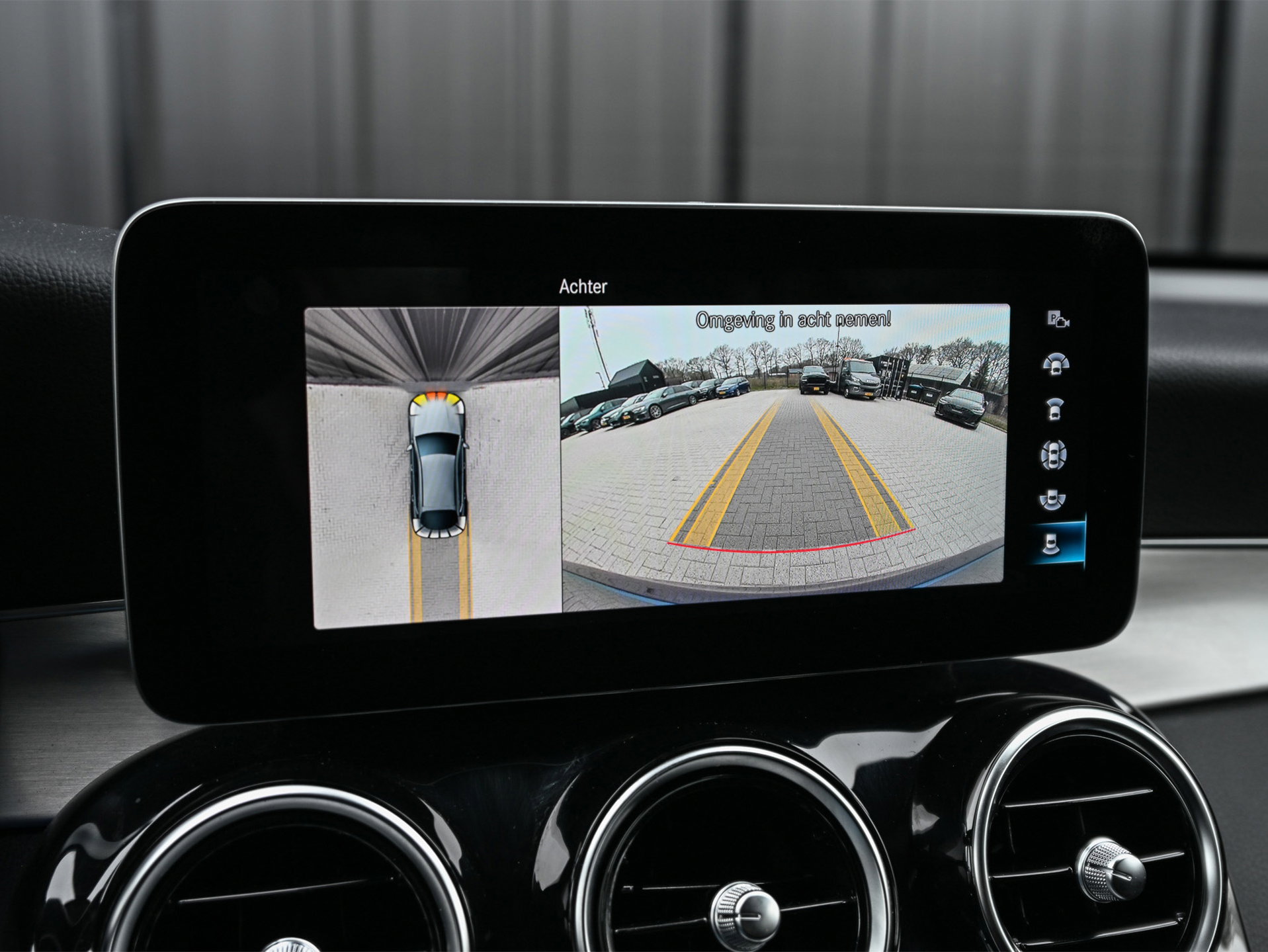 Mercedes-Benz GLC - 14