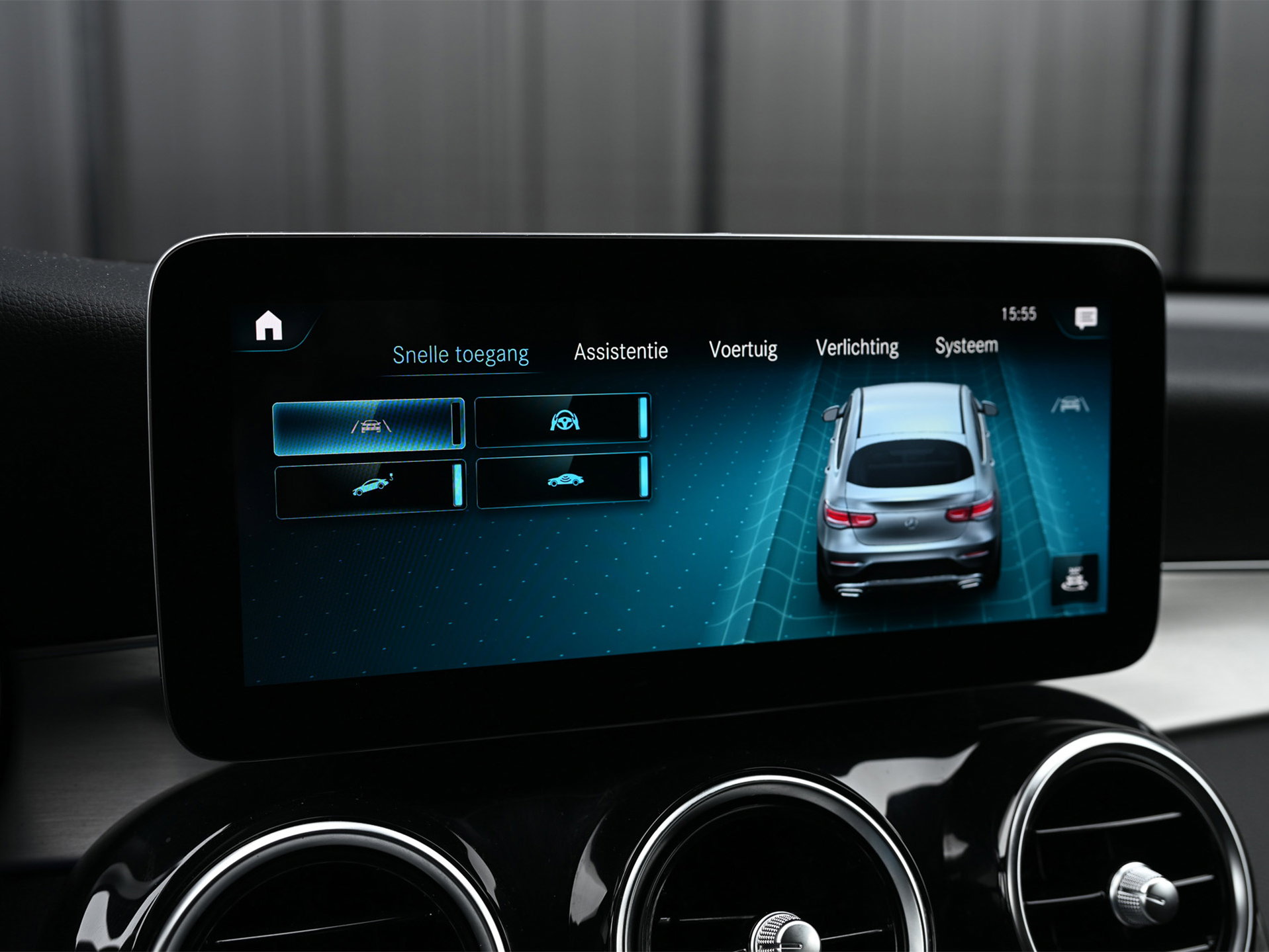 Mercedes-Benz GLC - 16