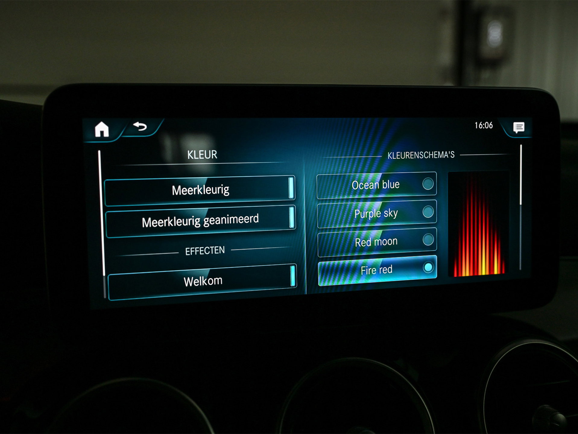 Mercedes-Benz GLC - 38