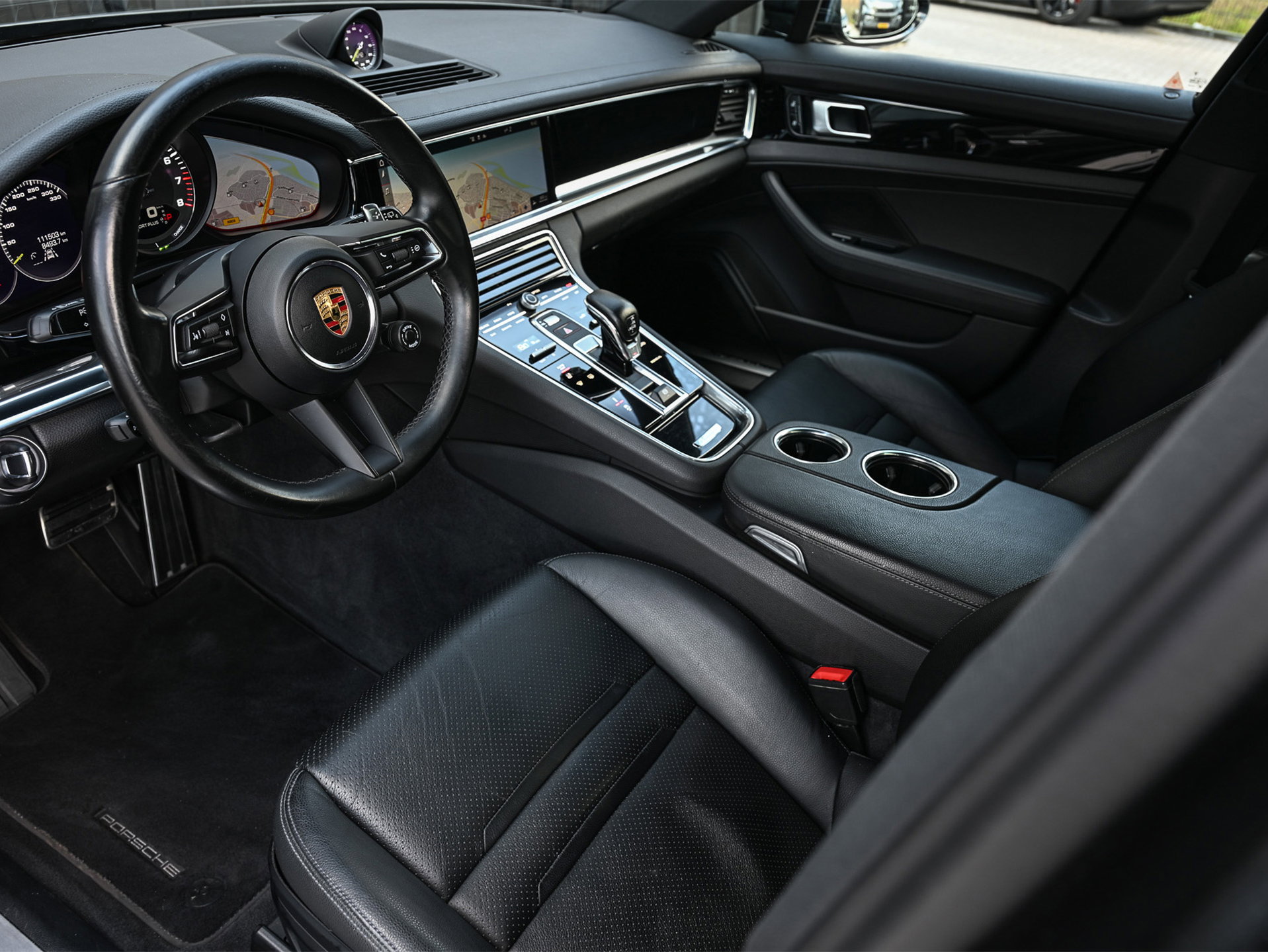 Porsche Panamera - 14