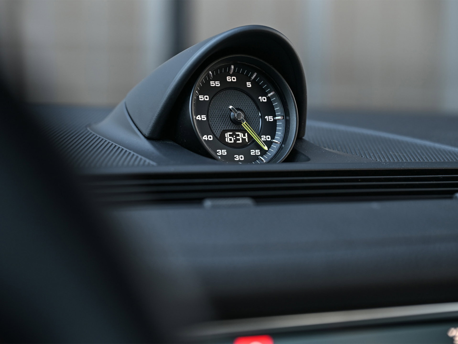 Porsche Panamera - 30