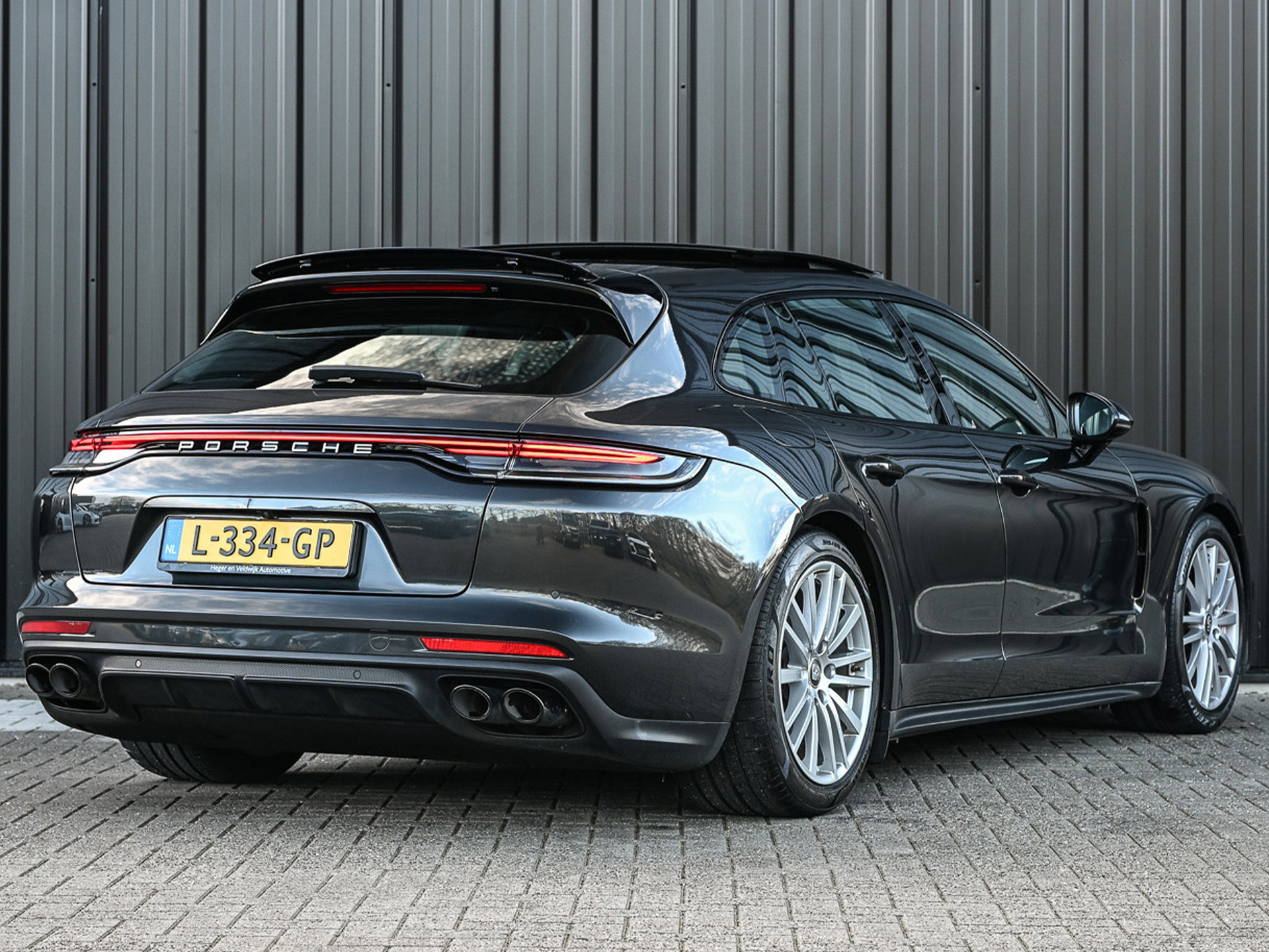 Porsche Panamera - 7