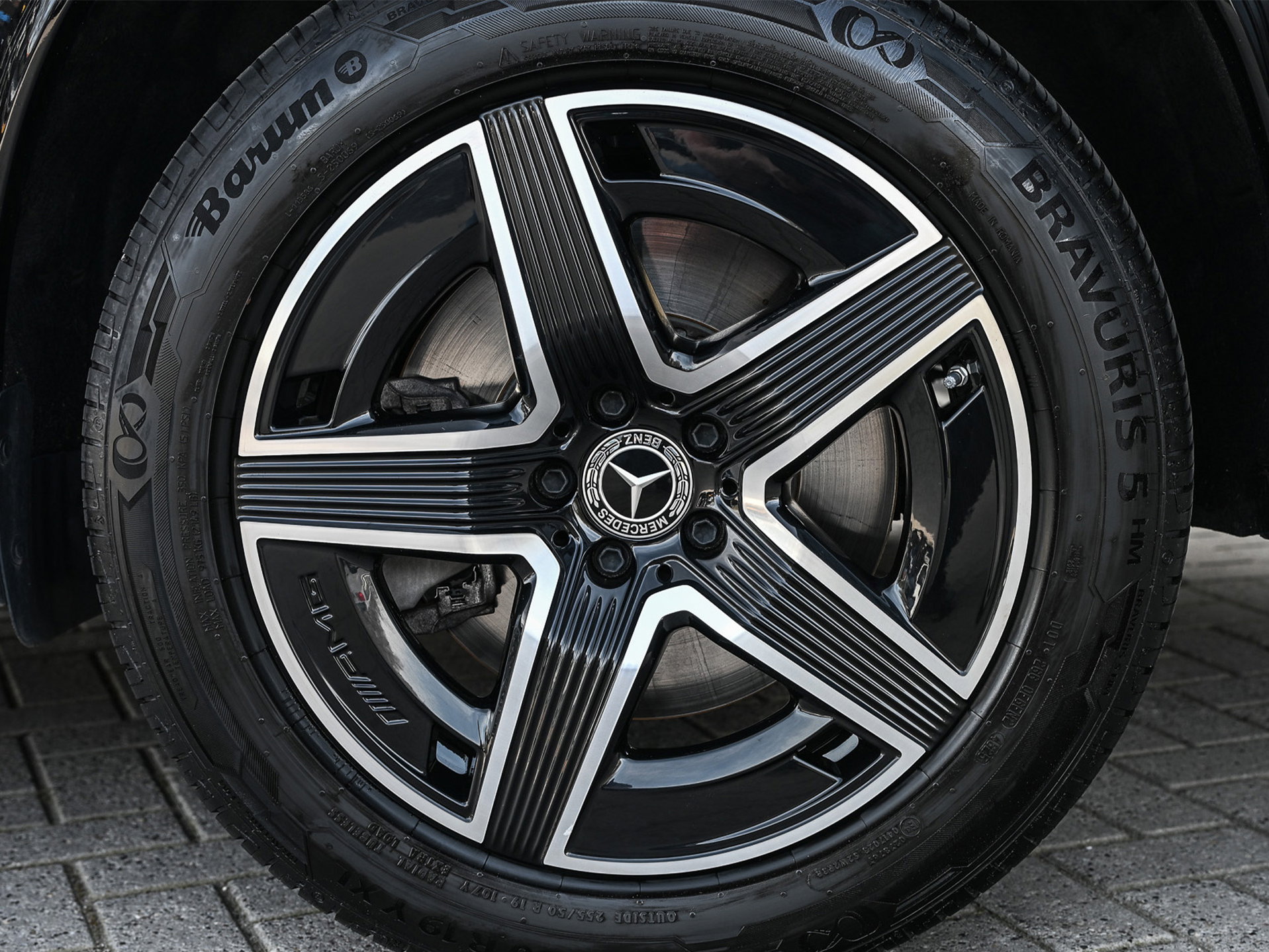 Mercedes-Benz GLC - 9