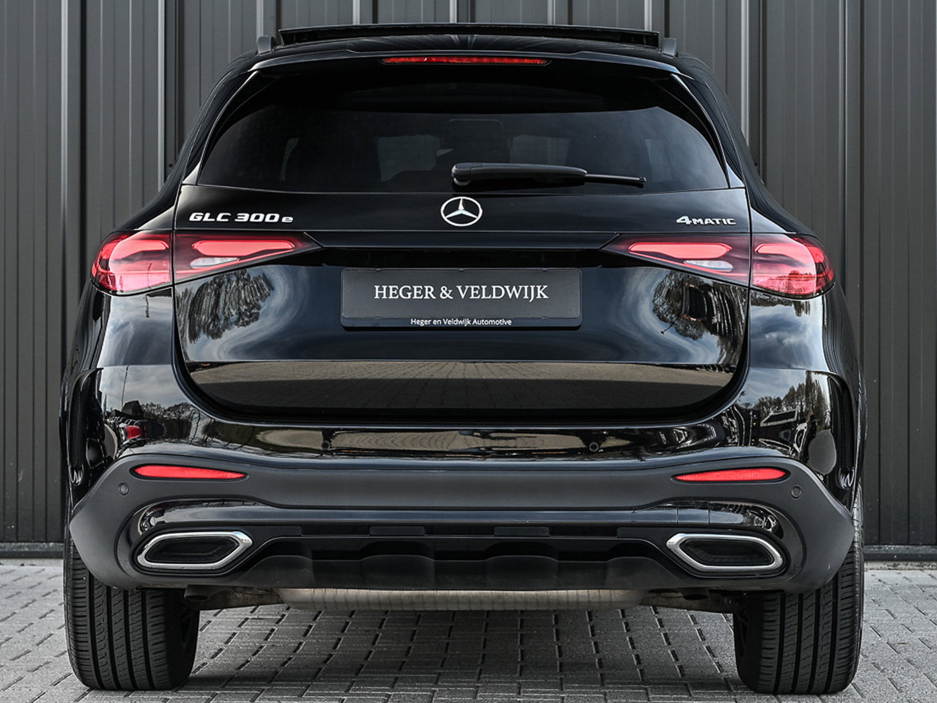 Mercedes-Benz GLC - 26