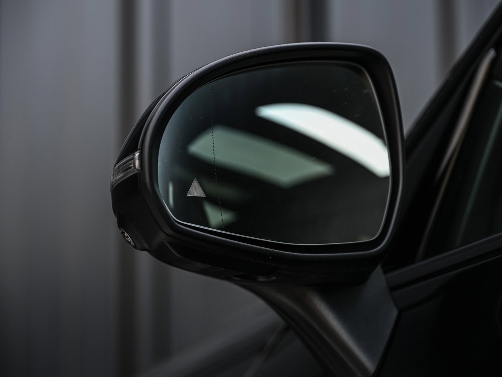 Mercedes-Benz GLC - 27