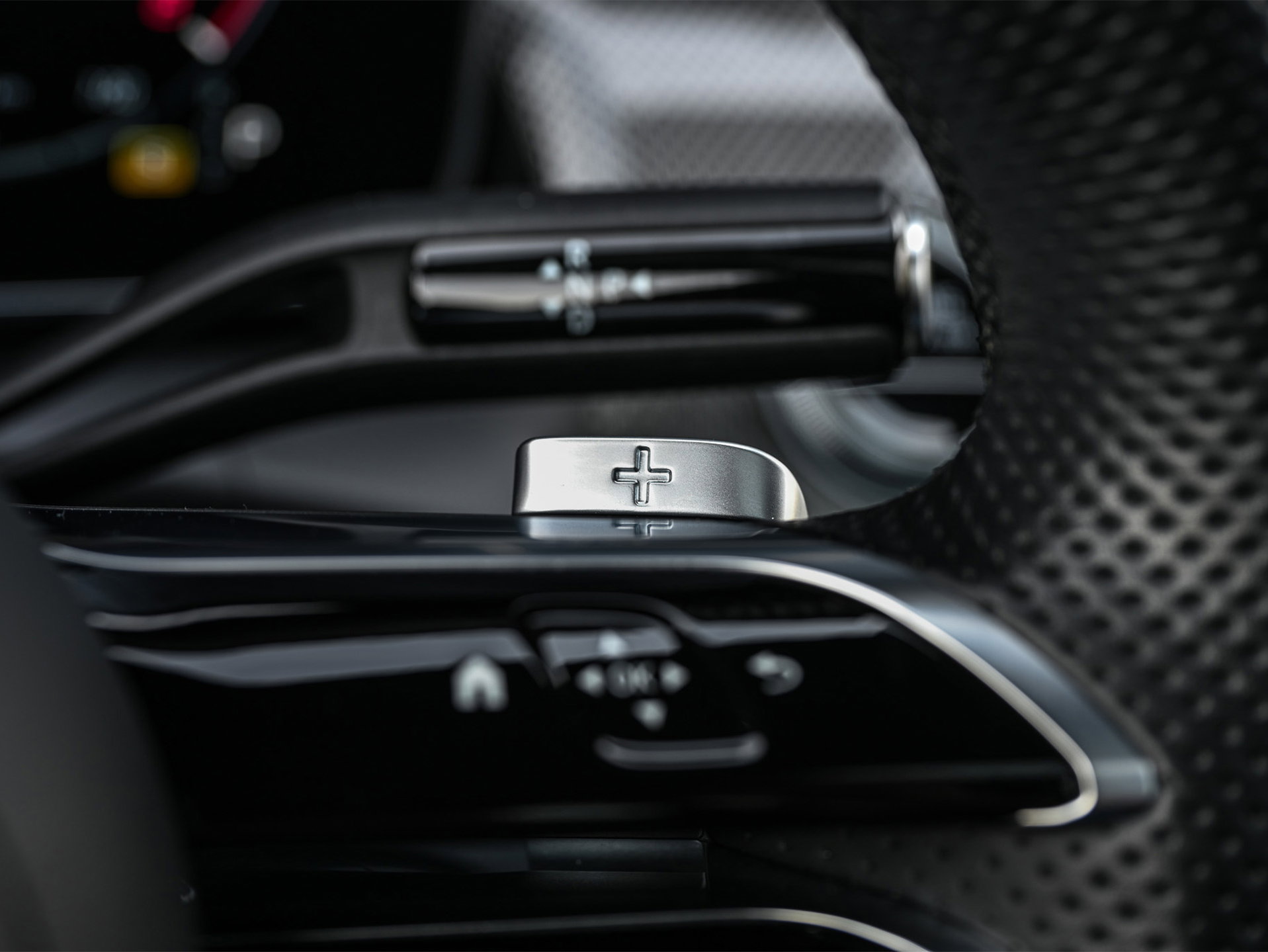 Mercedes-Benz GLC - 34