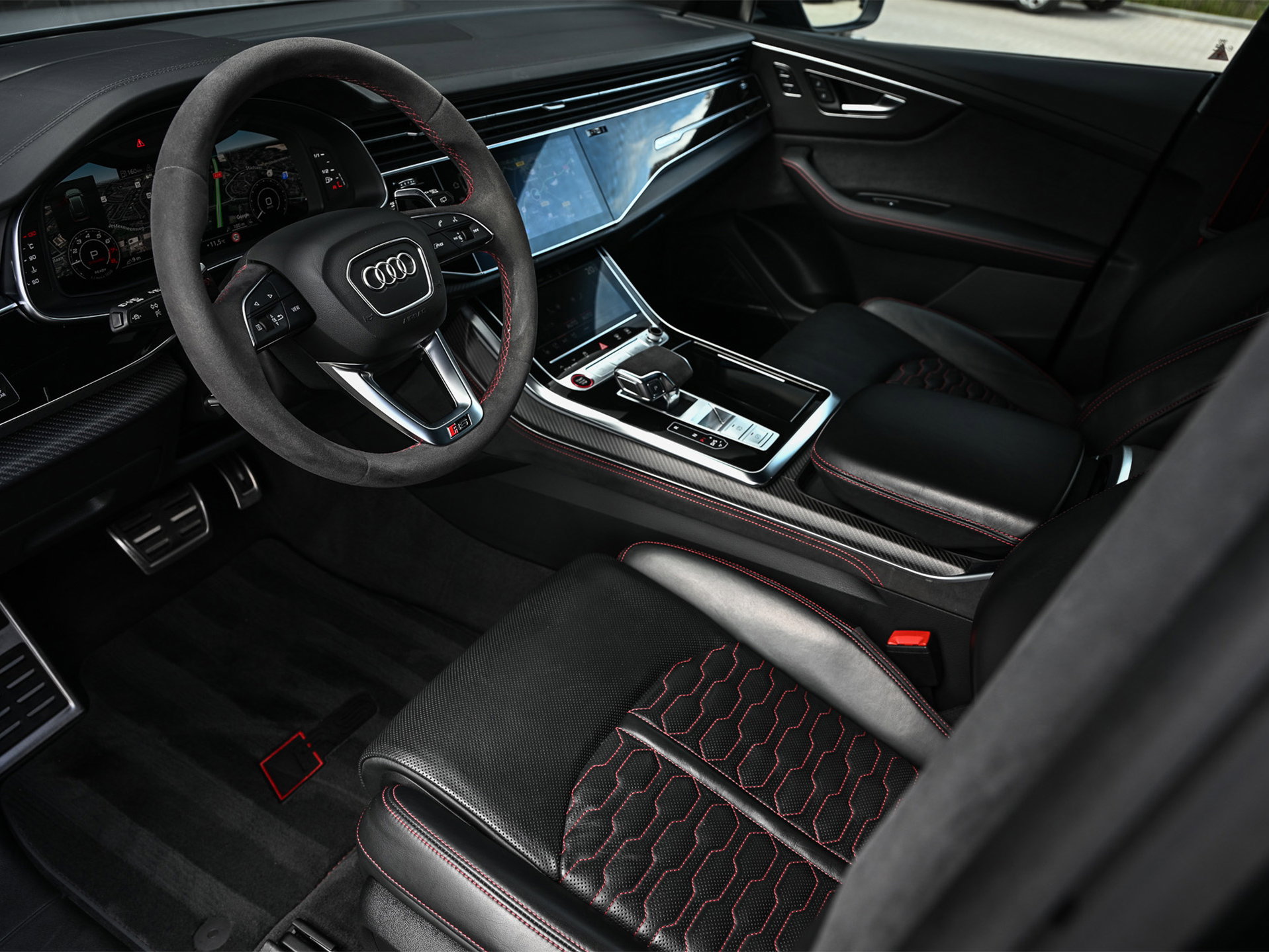 Audi RSQ8 - 18