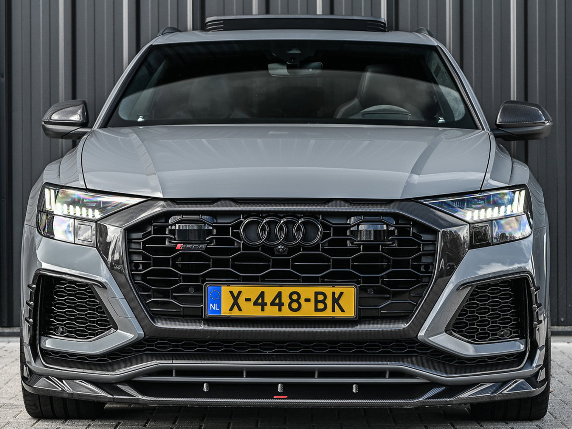 Audi RSQ8 - 33