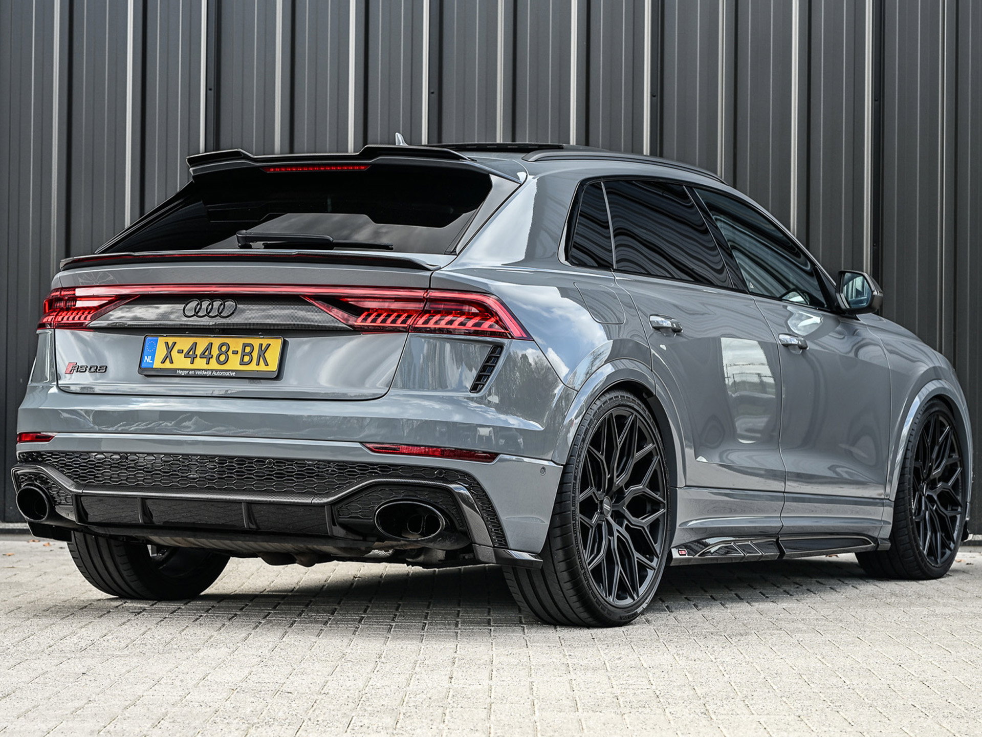 Audi RSQ8 - 6