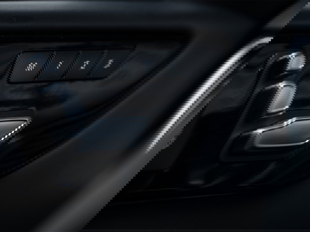 Elektrisch verstelbare stoel(en) met geheugen