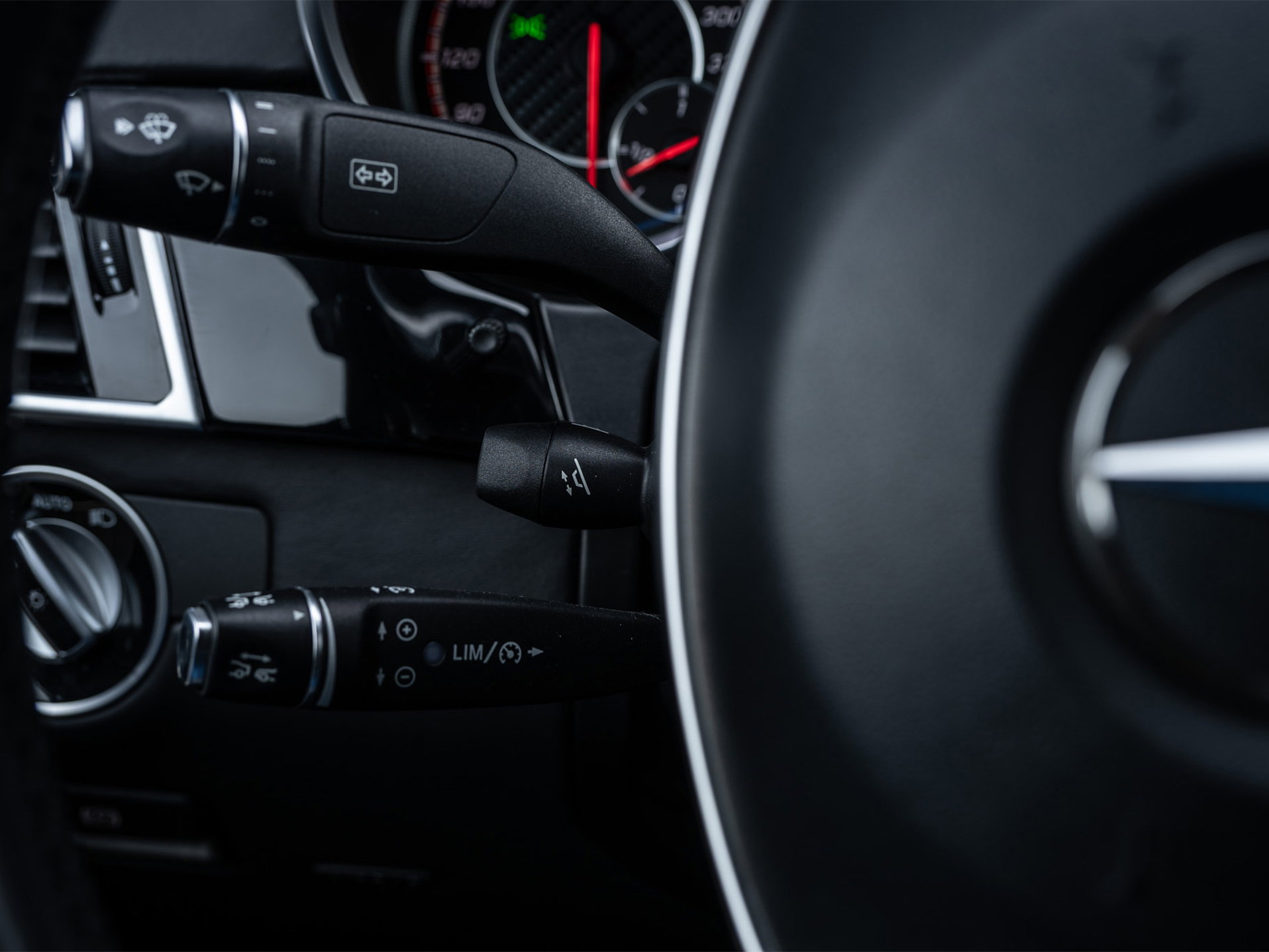 Mercedes-Benz GLE - 28