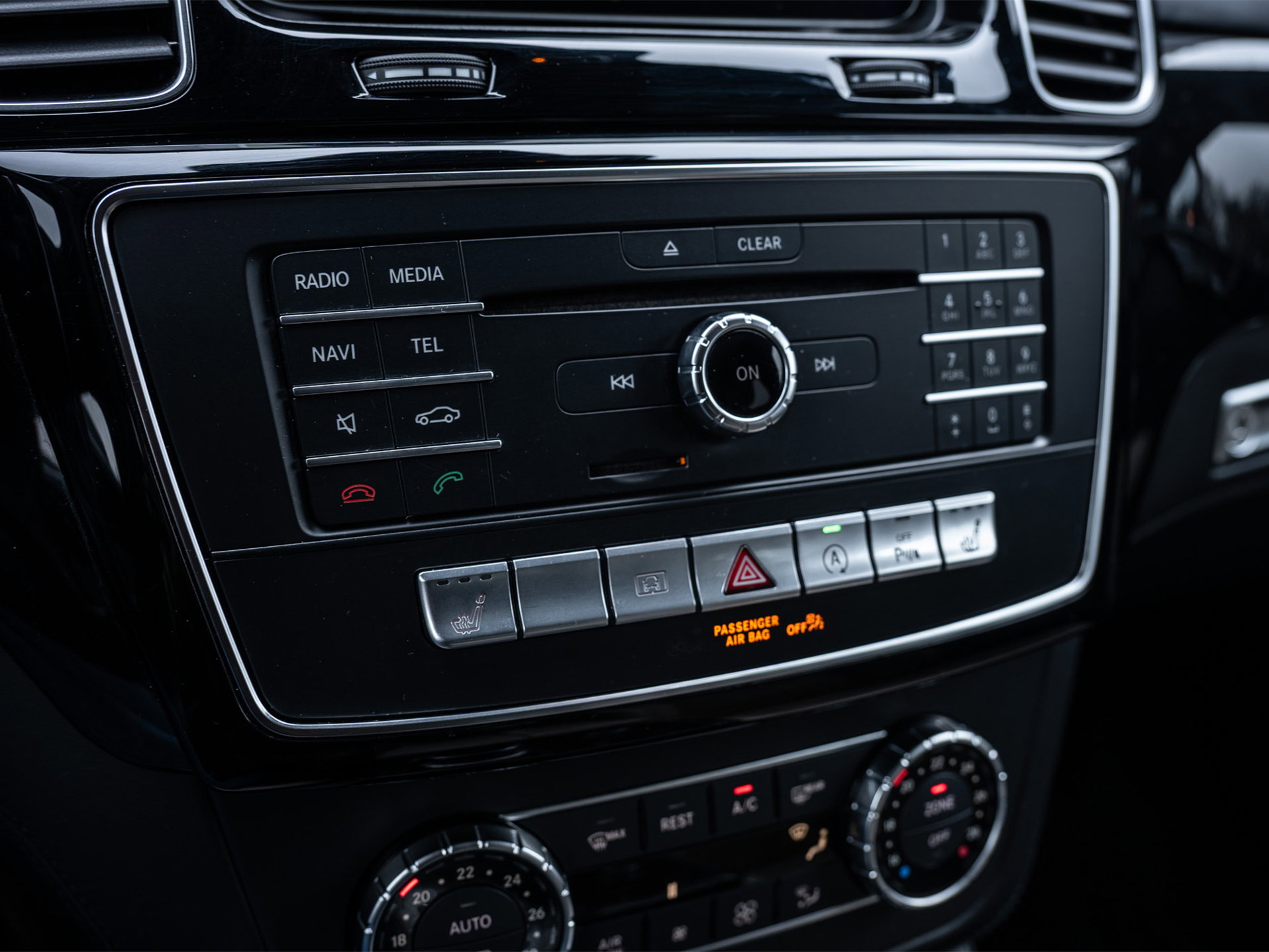 Mercedes-Benz GLE - 31