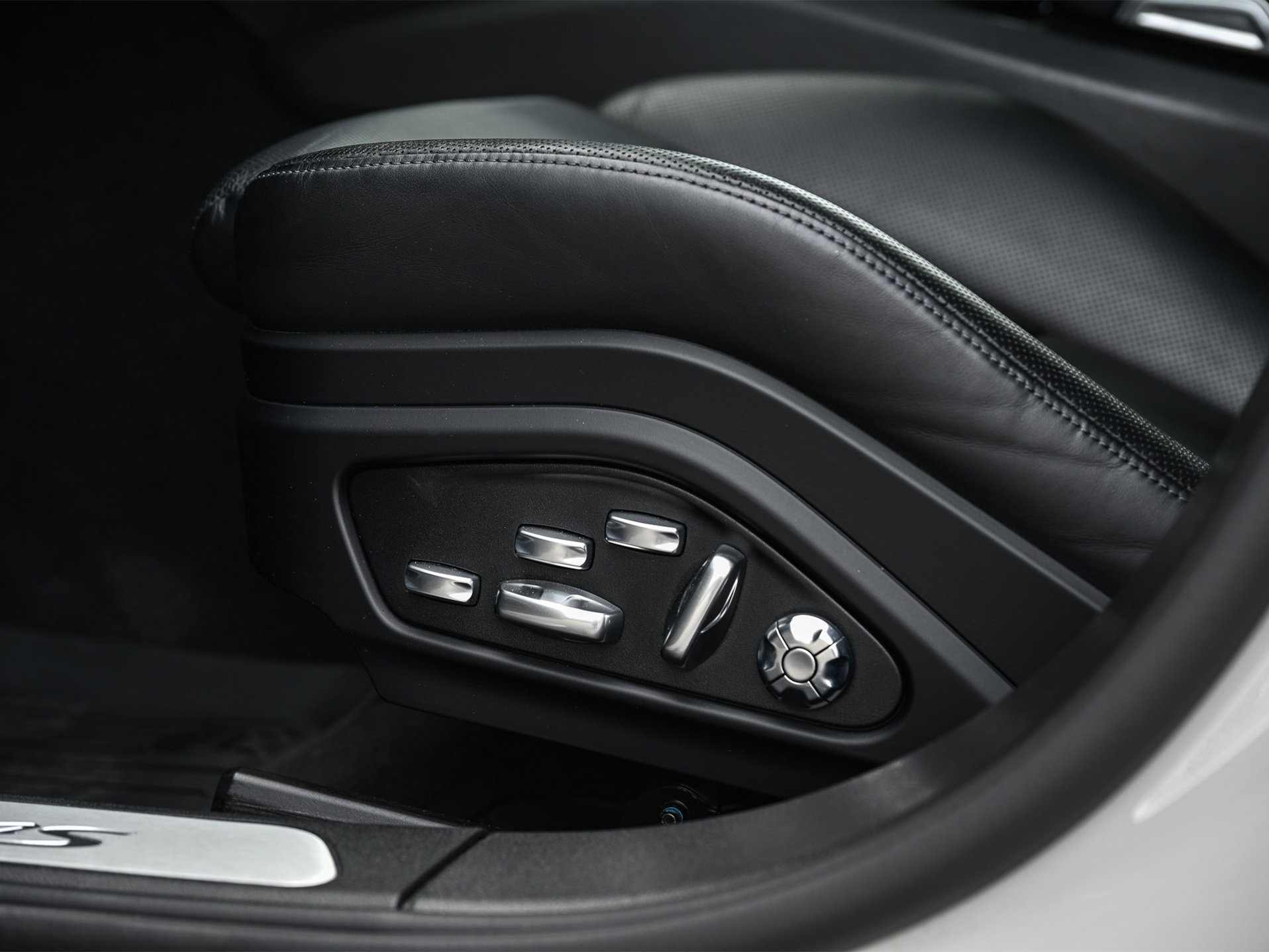 Porsche Panamera - 10