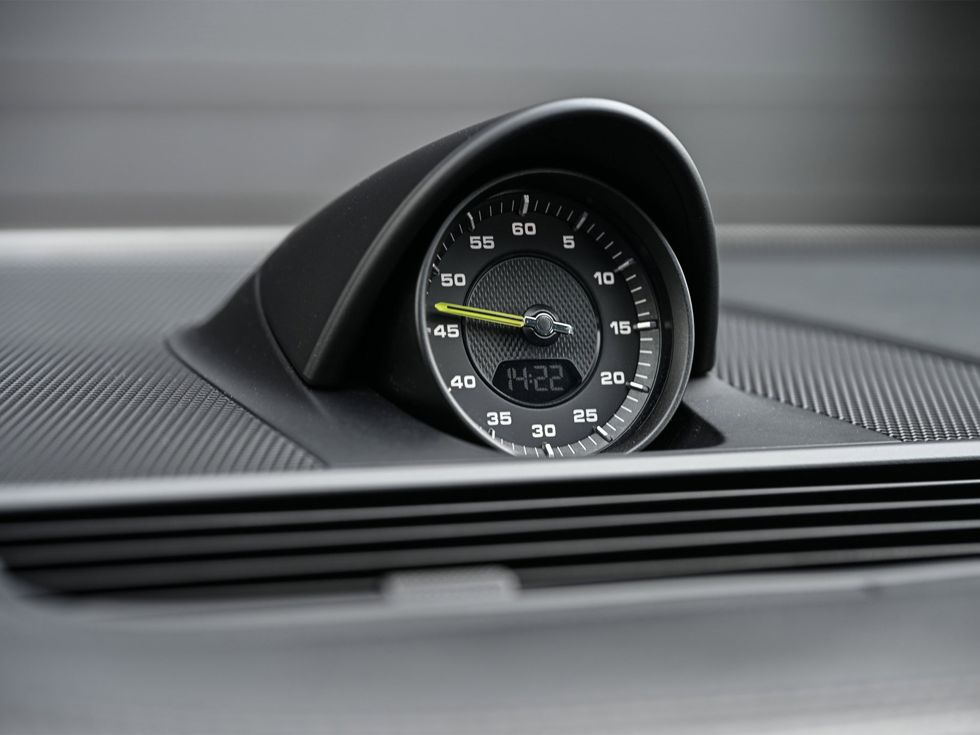 Porsche Panamera - 36