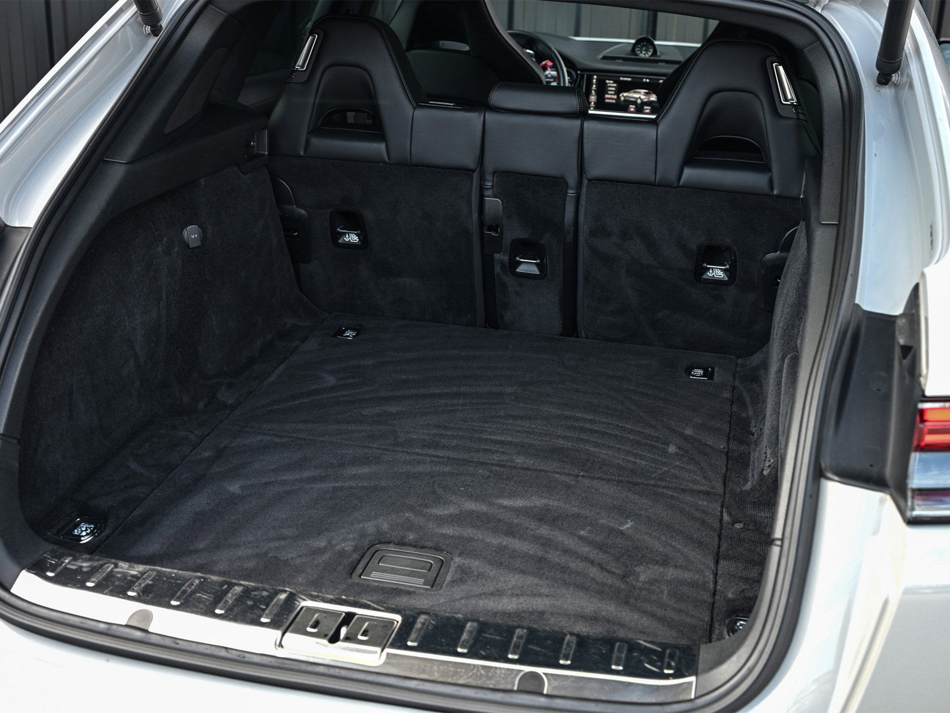 Porsche Panamera - 47