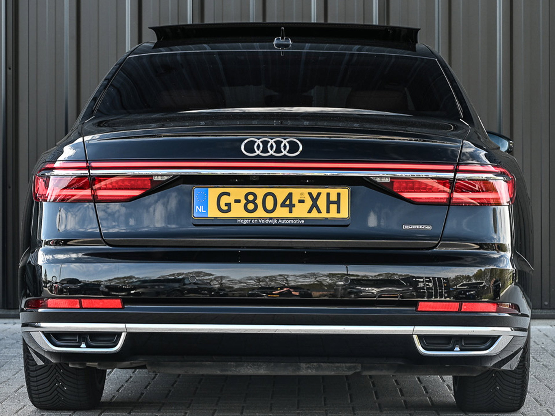 Audi A8 - 26